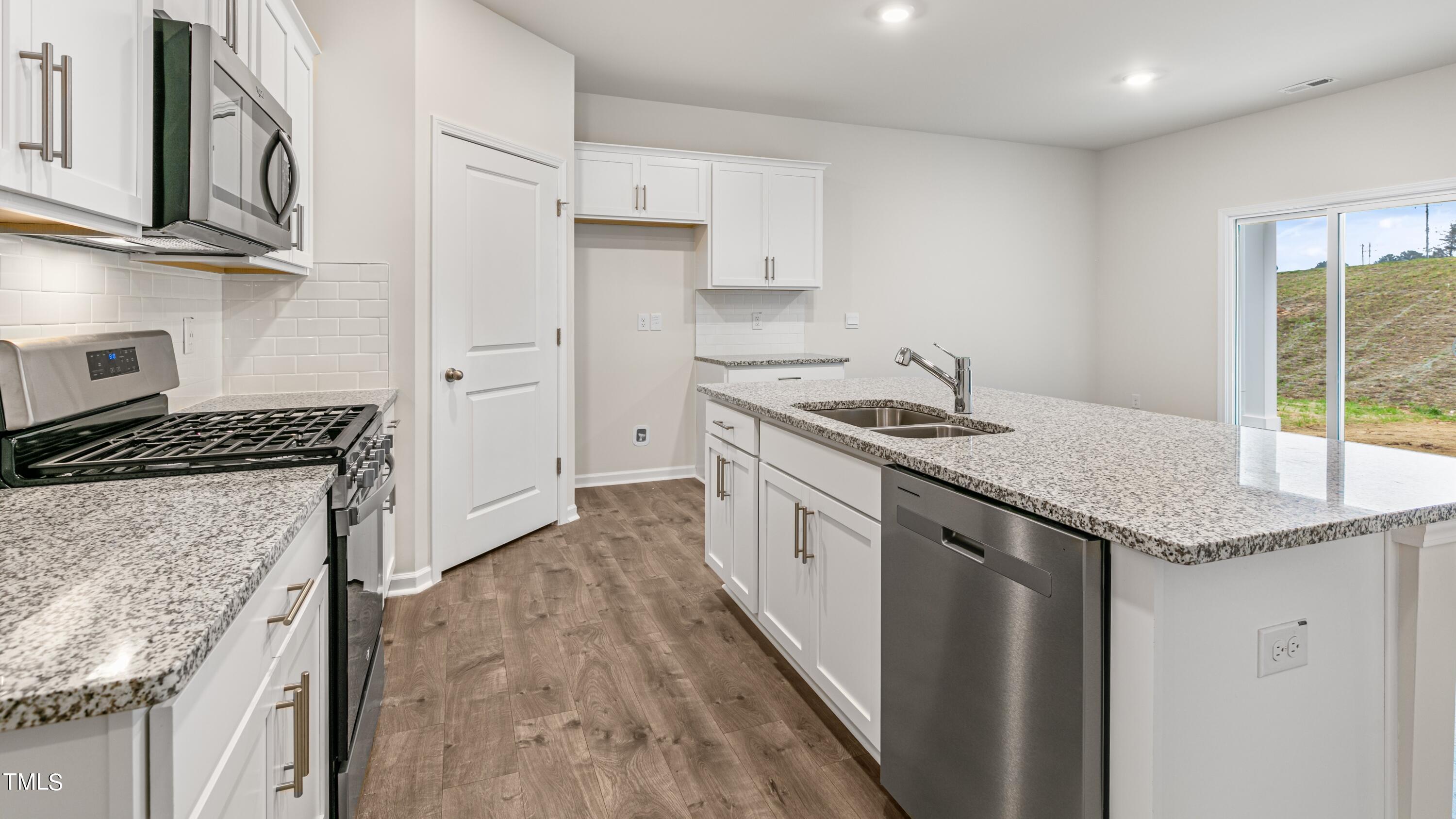 425 Ashley Run Property Photo 17