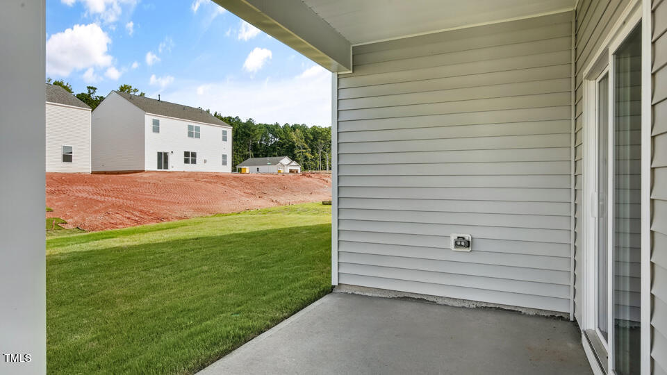 425 Ashley Run Property Photo 32