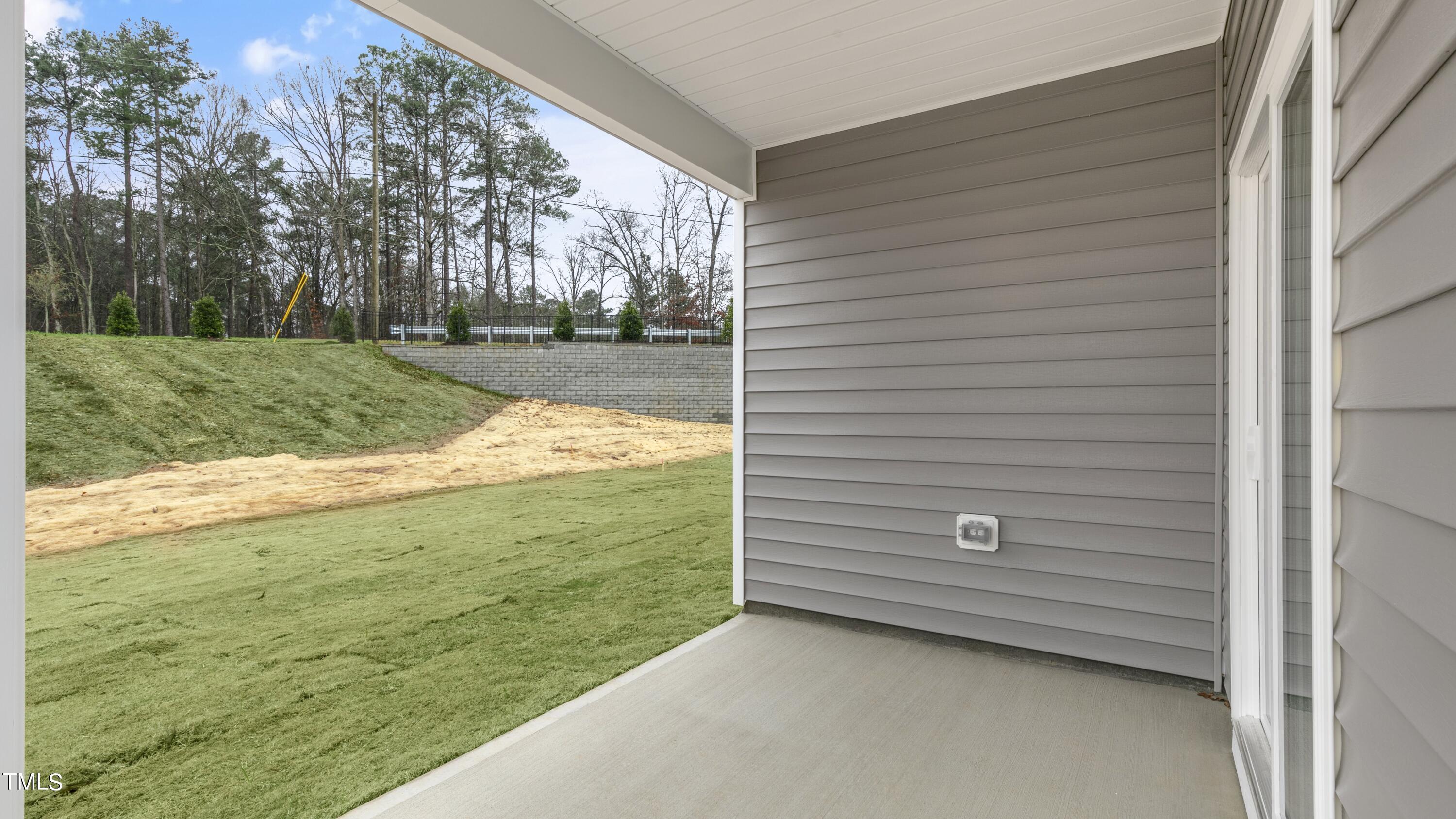 425 Ashley Run Property Photo 35