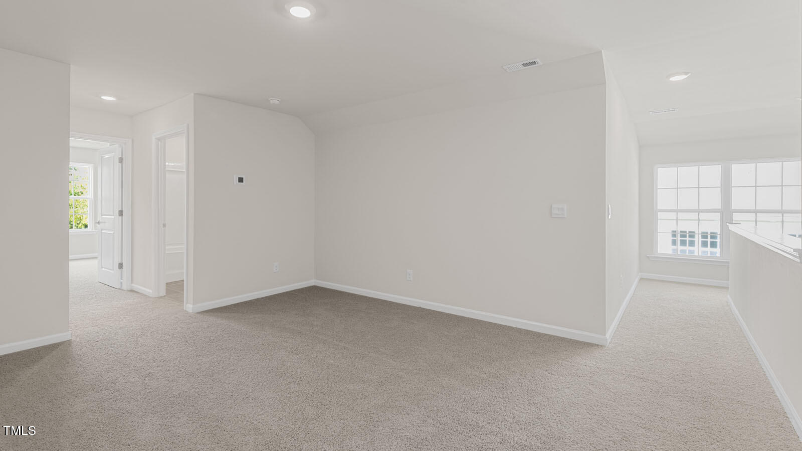 1688 Abberly Place Property Photo 27