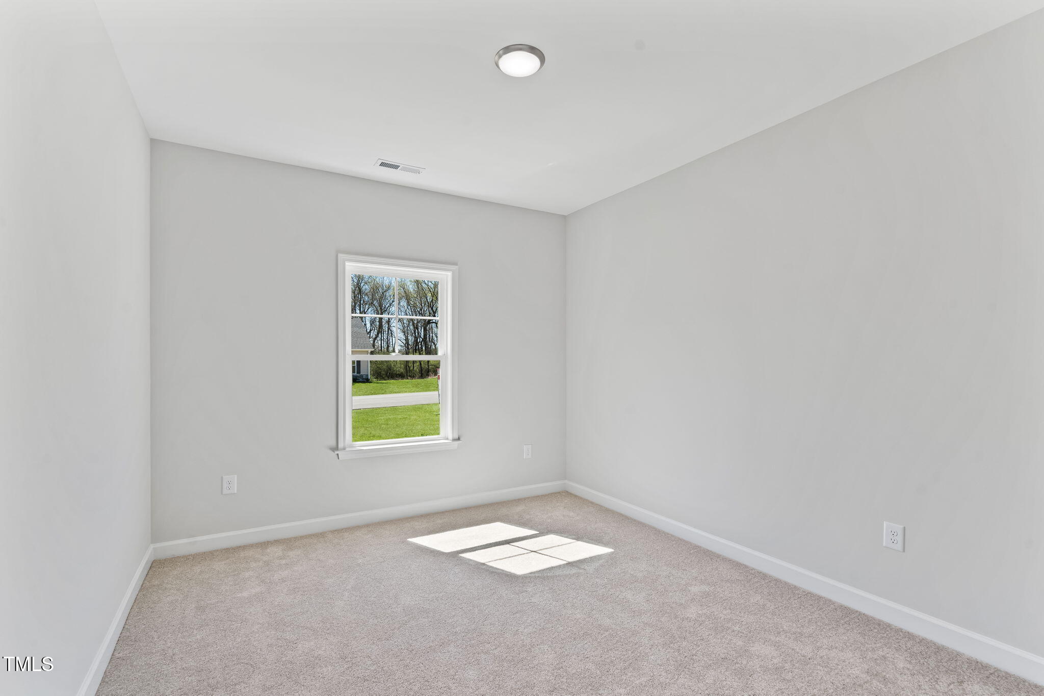 213 Creeks Edge Drive Property Photo 15