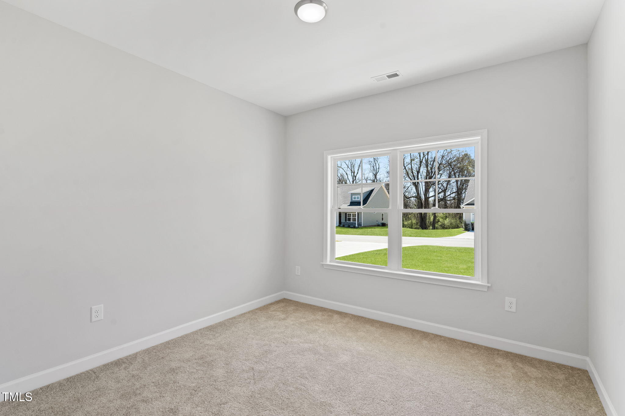 213 Creeks Edge Drive Property Photo 16