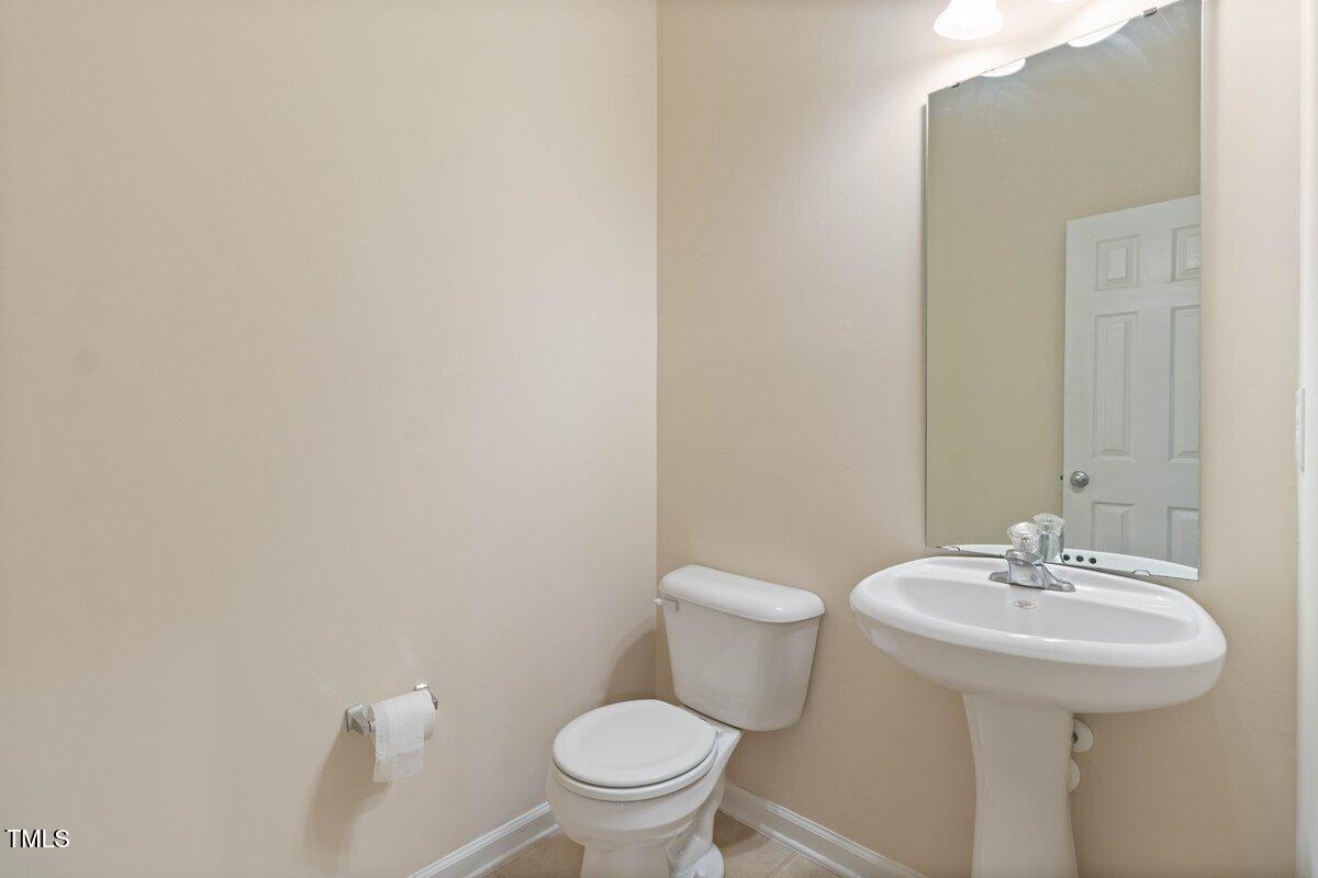 3226 Enchanting Way Property Photo 15