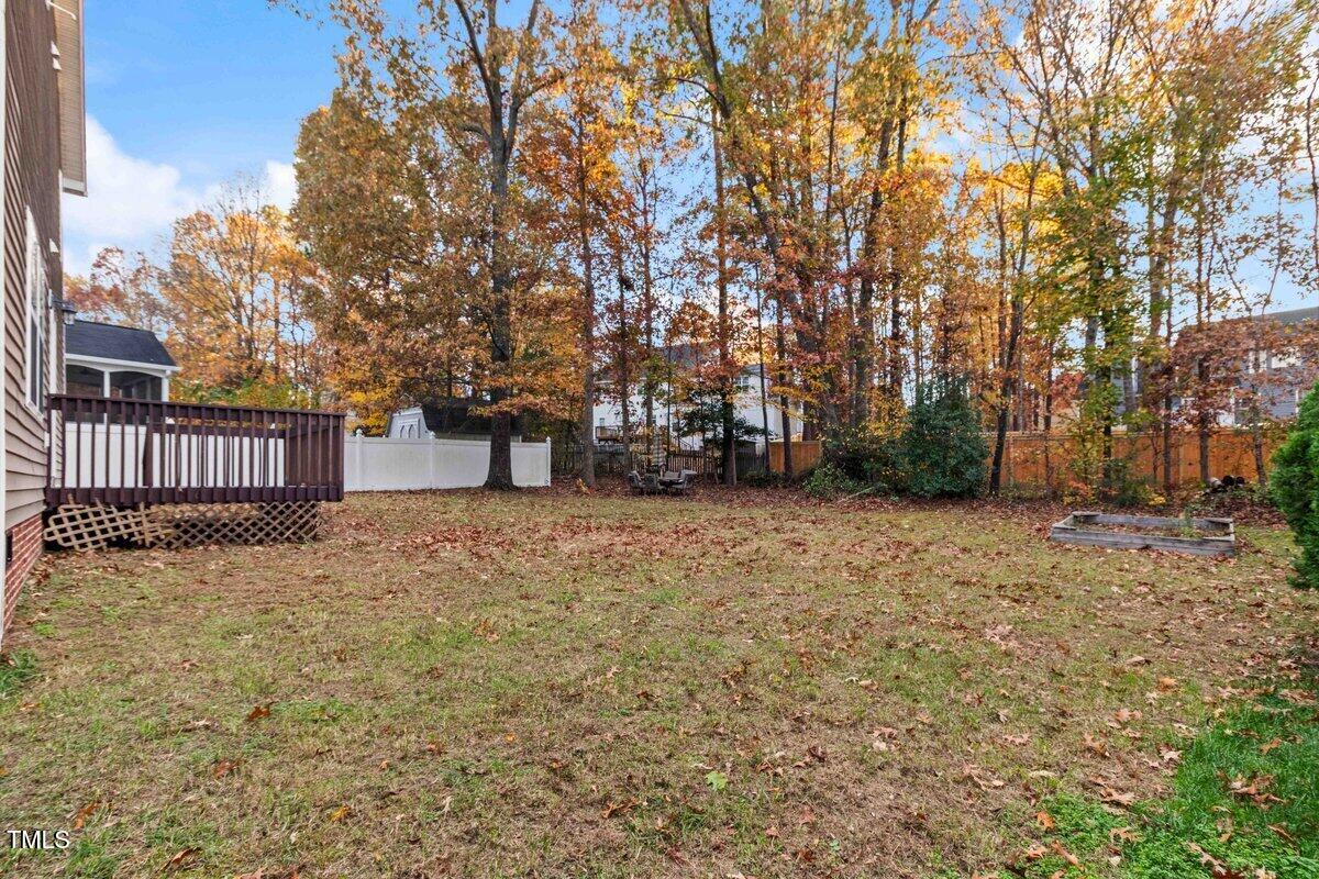 3226 Enchanting Way Property Photo 27