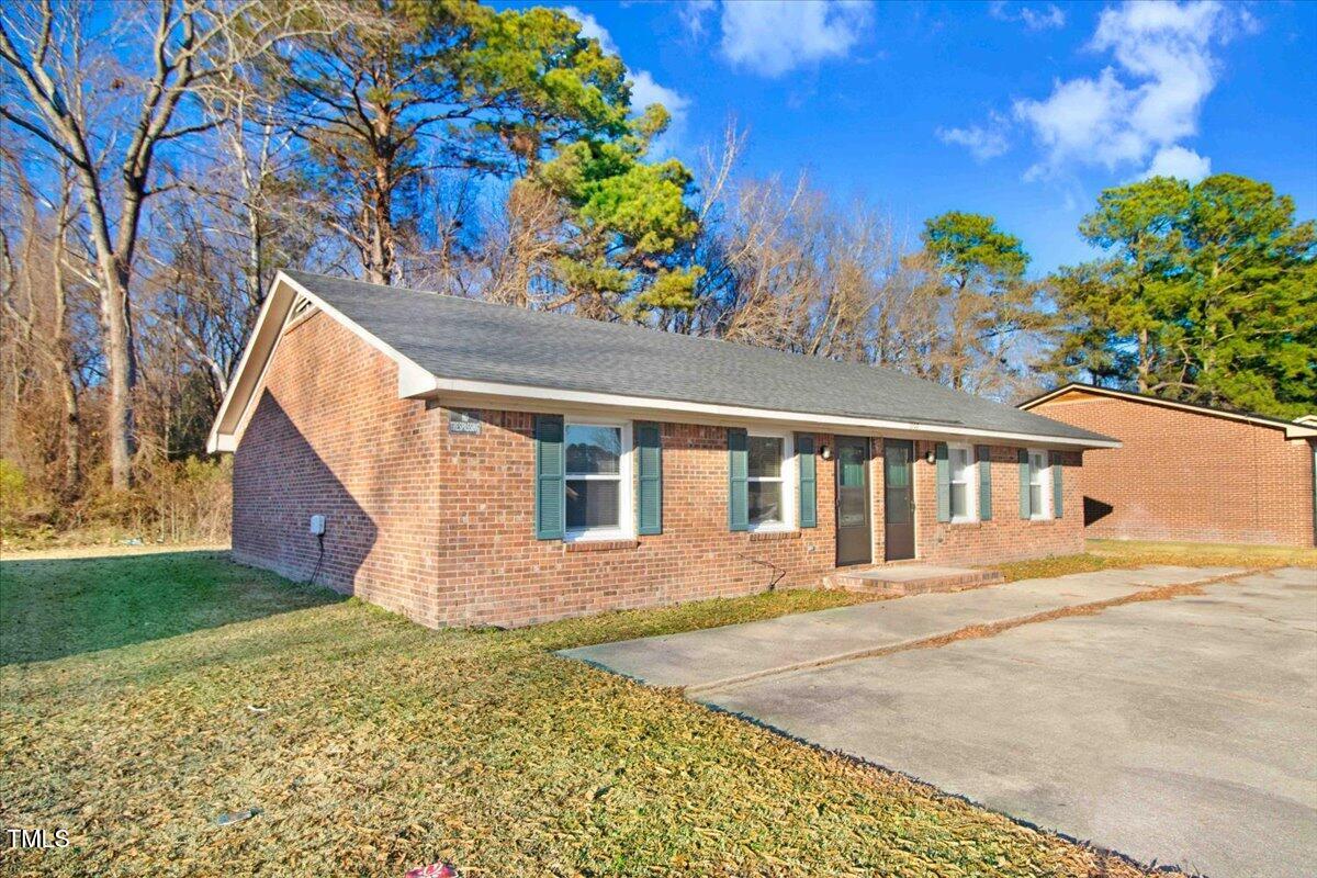 1601 Snowden Drive Se Property Photo 2
