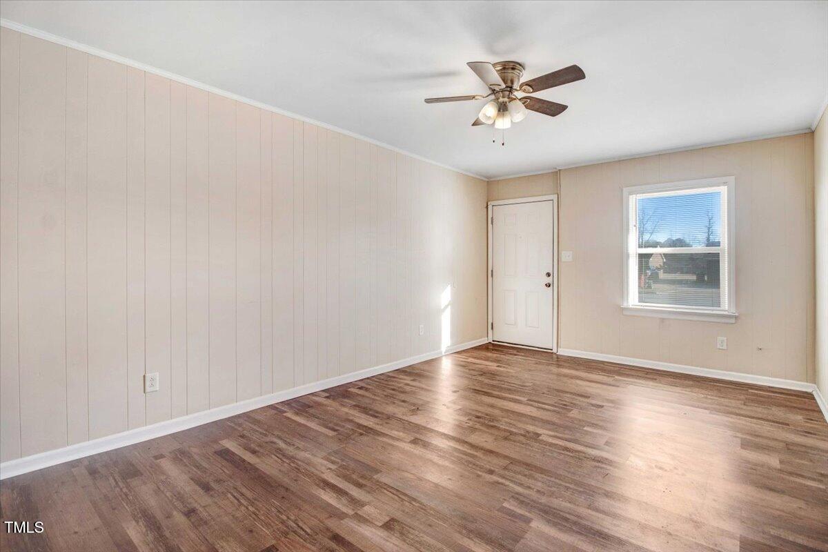 1601 Snowden Drive Se Property Photo 5