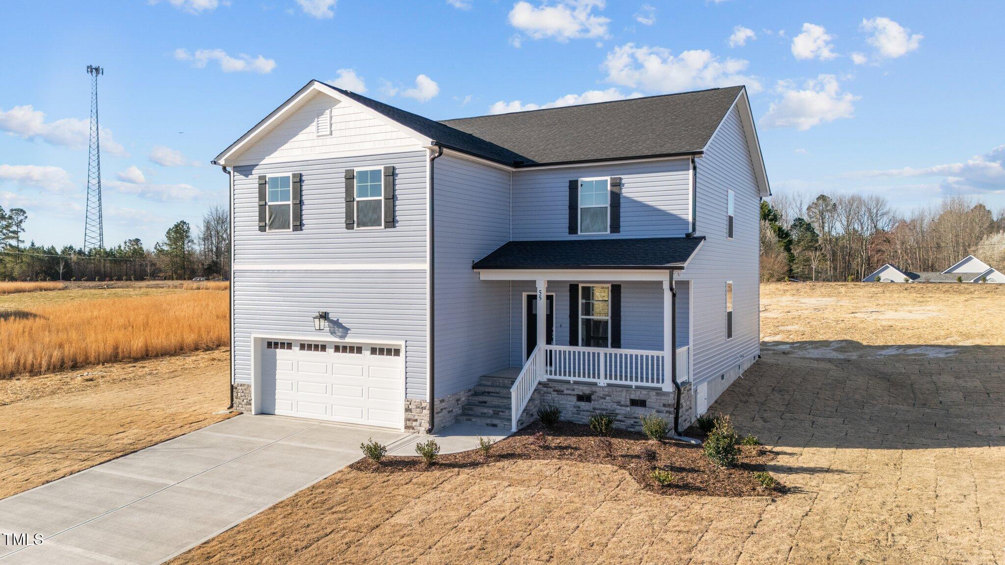 55 Diamond Creek Drive Property Photo 3