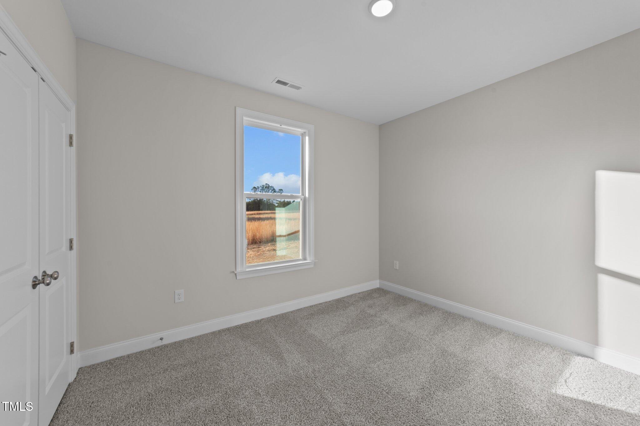 55 Diamond Creek Drive Property Photo 19