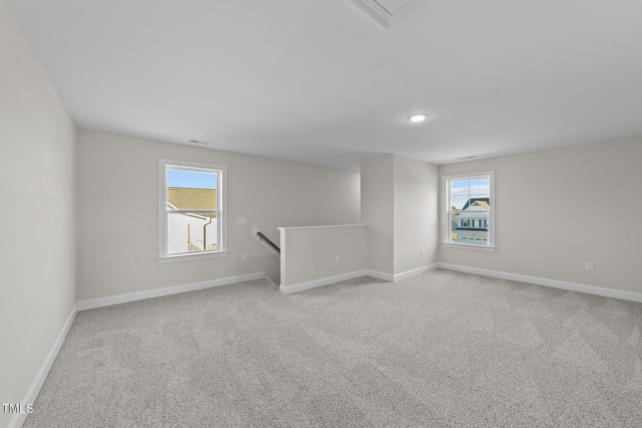 55 Diamond Creek Drive Property Photo 22