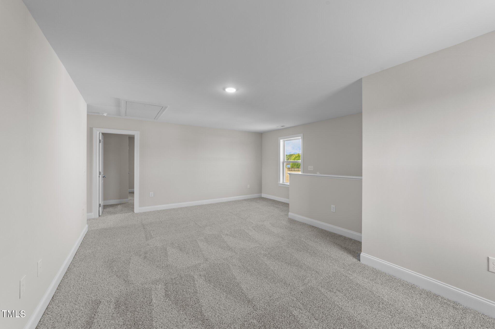 55 Diamond Creek Drive Property Photo 23
