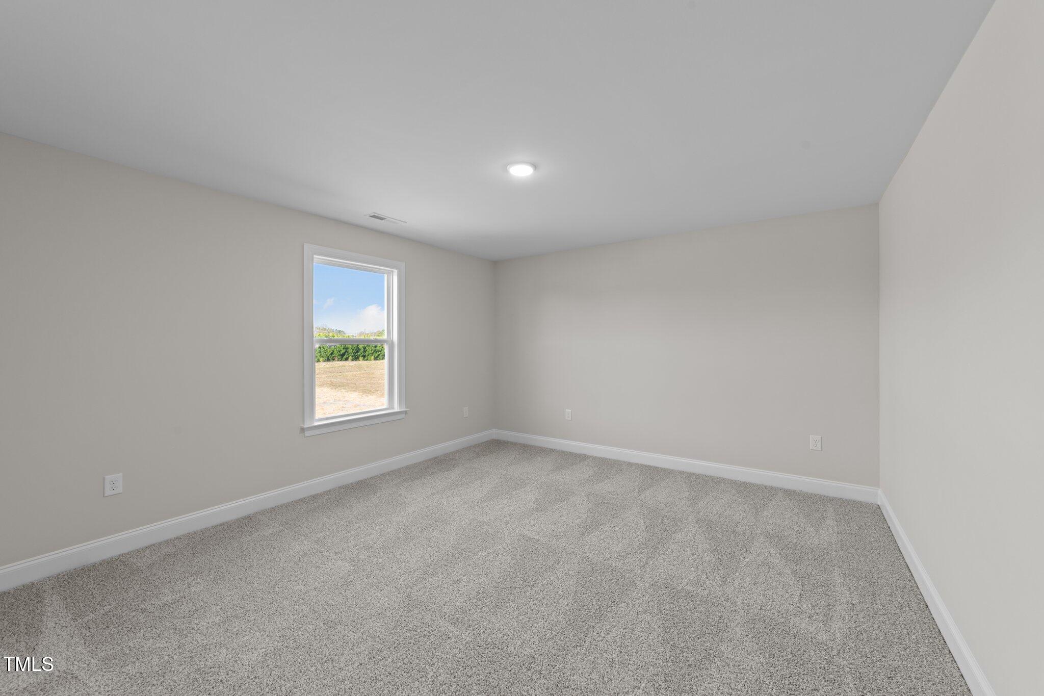 55 Diamond Creek Drive Property Photo 24