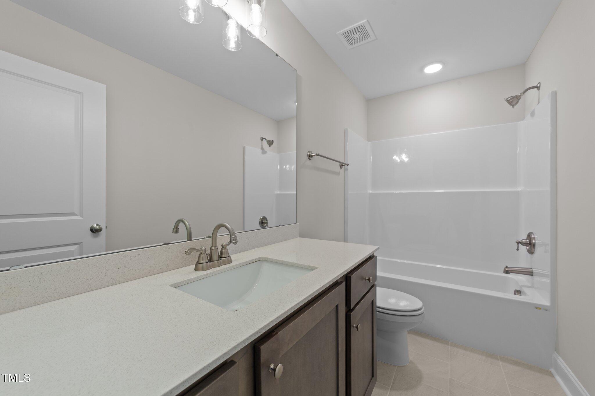 55 Diamond Creek Drive Property Photo 26
