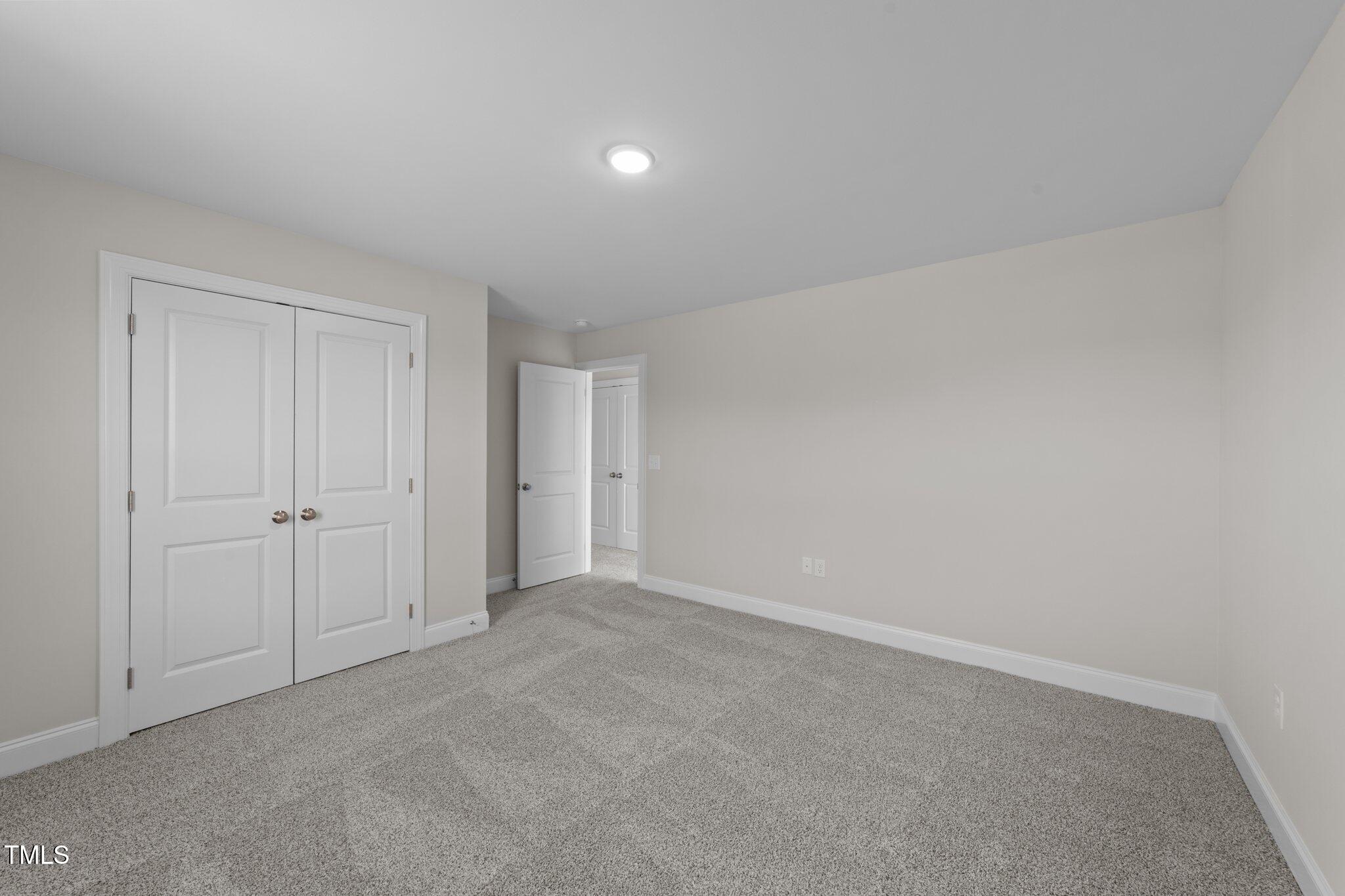 55 Diamond Creek Drive Property Photo 28