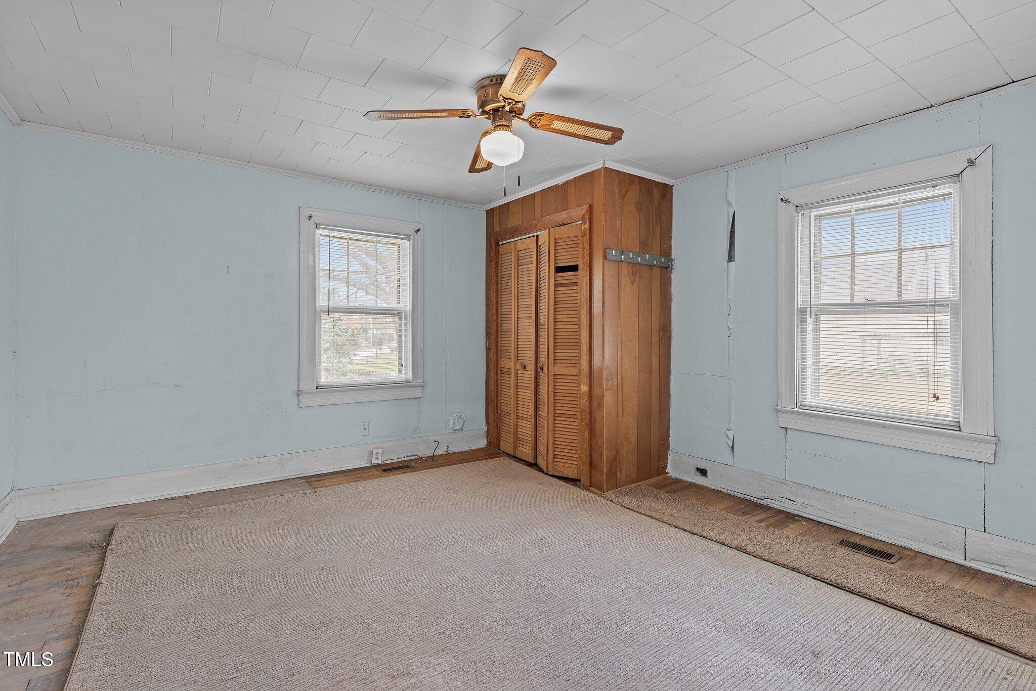 345 Henderson Street Property Photo 10