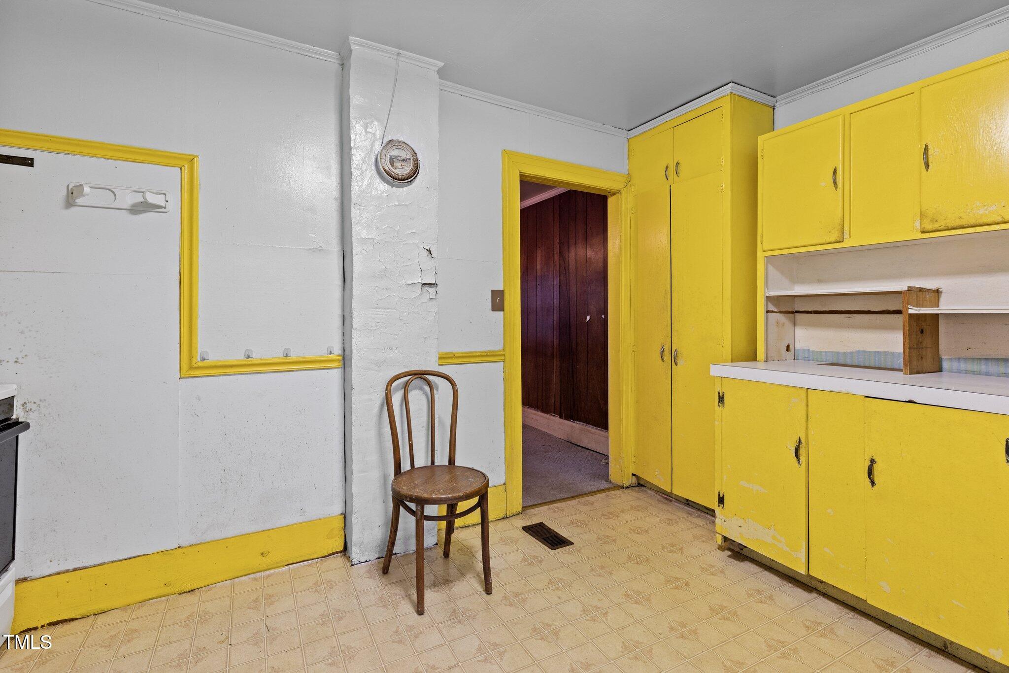 345 Henderson Street Property Photo 15