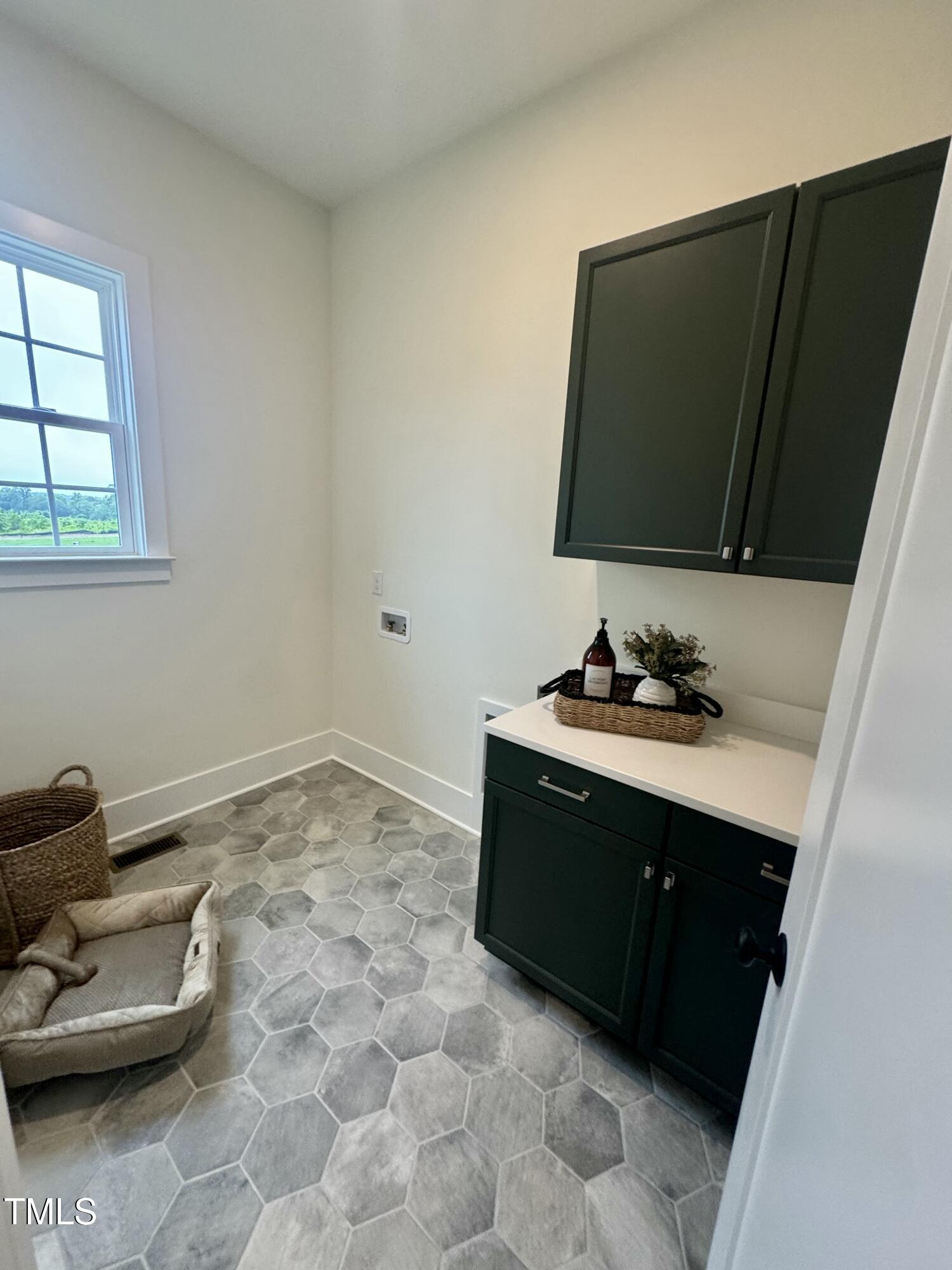 1233 Azalea Garden Circle Property Photo 12
