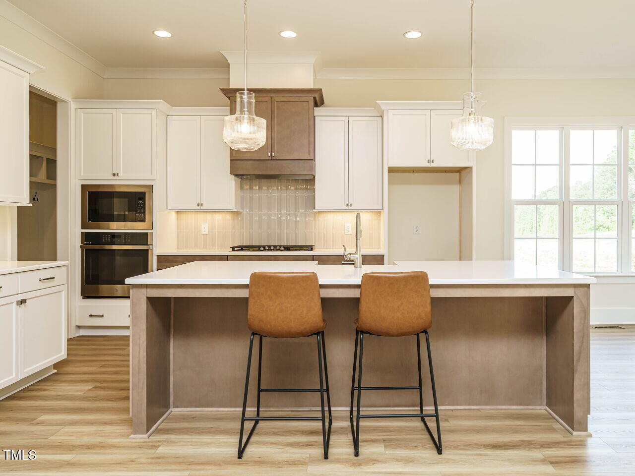 1233 Azalea Garden Circle Property Photo 21