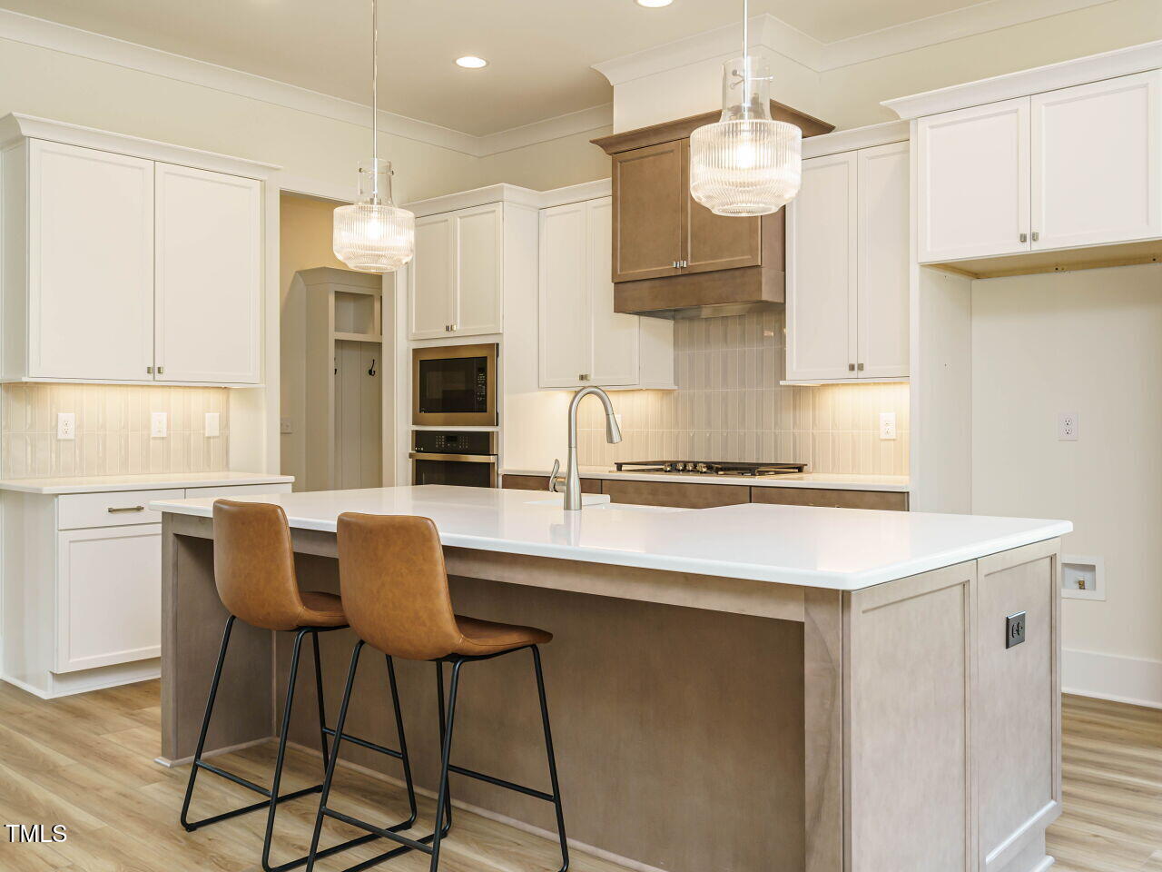 1233 Azalea Garden Circle Property Photo 22