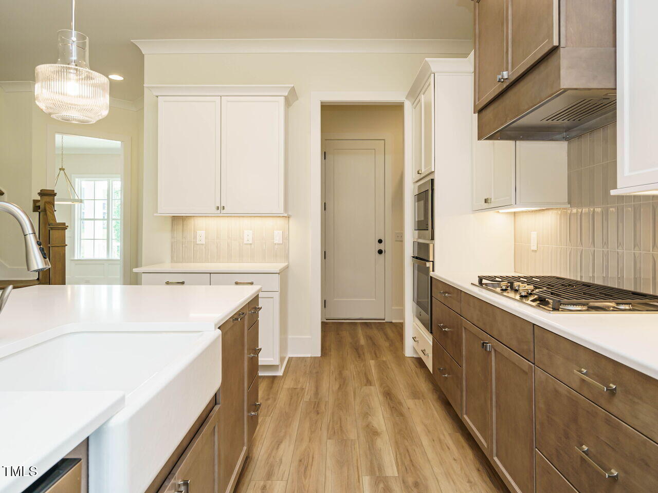1233 Azalea Garden Circle Property Photo 23