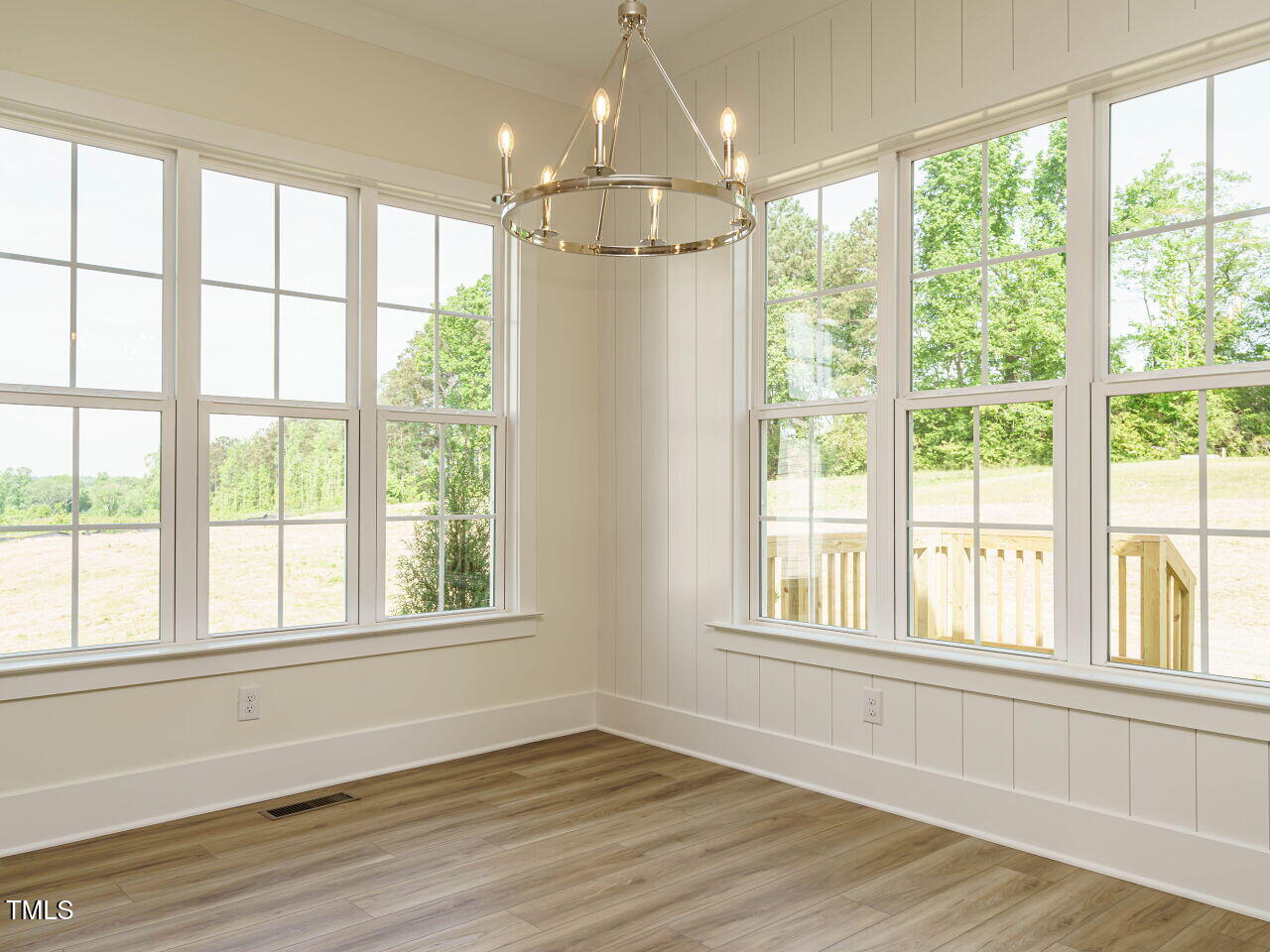 1233 Azalea Garden Circle Property Photo 25