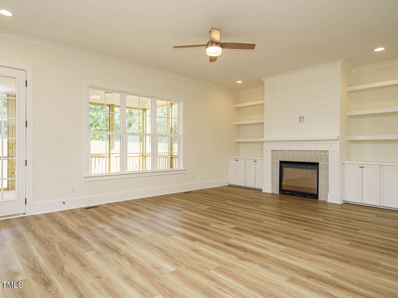 1233 Azalea Garden Circle Property Photo 26