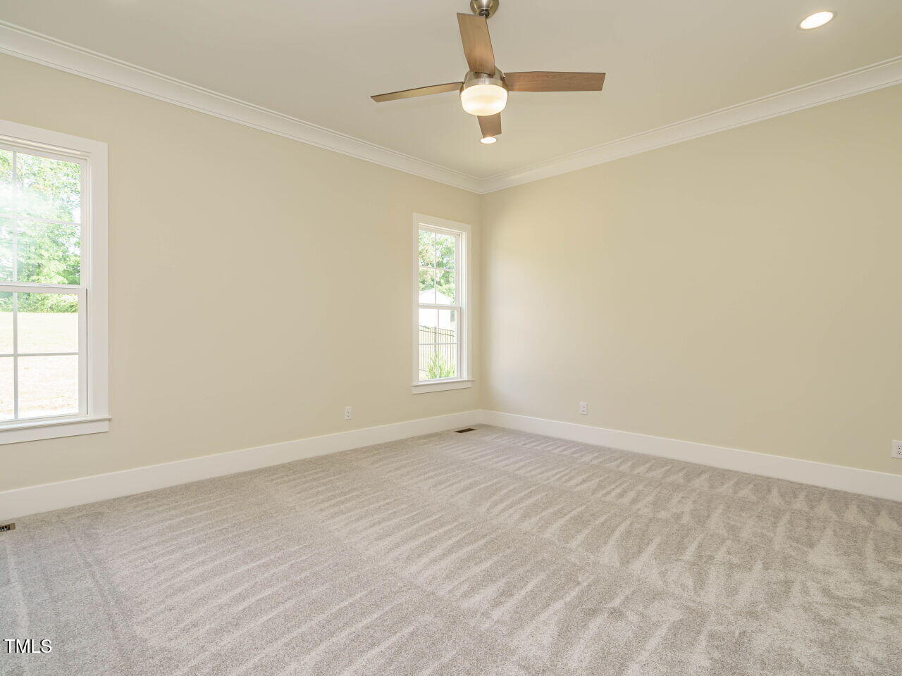 1233 Azalea Garden Circle Property Photo 30