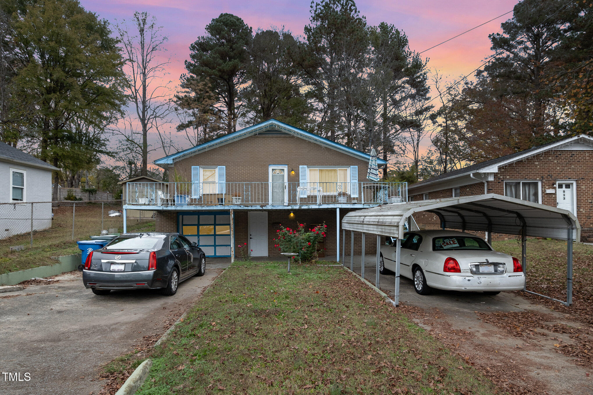 511 Elmira Avenue Property Photo 1