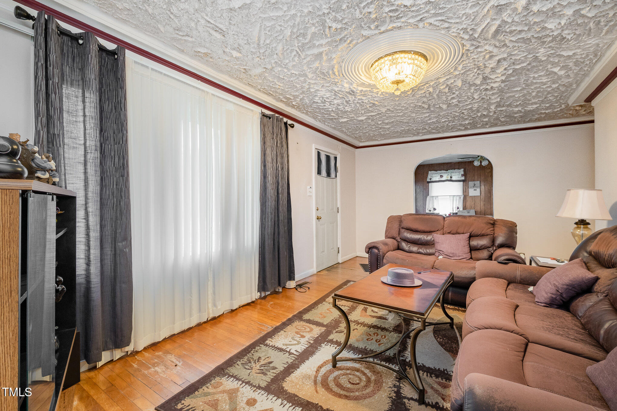 511 Elmira Avenue Property Photo 4