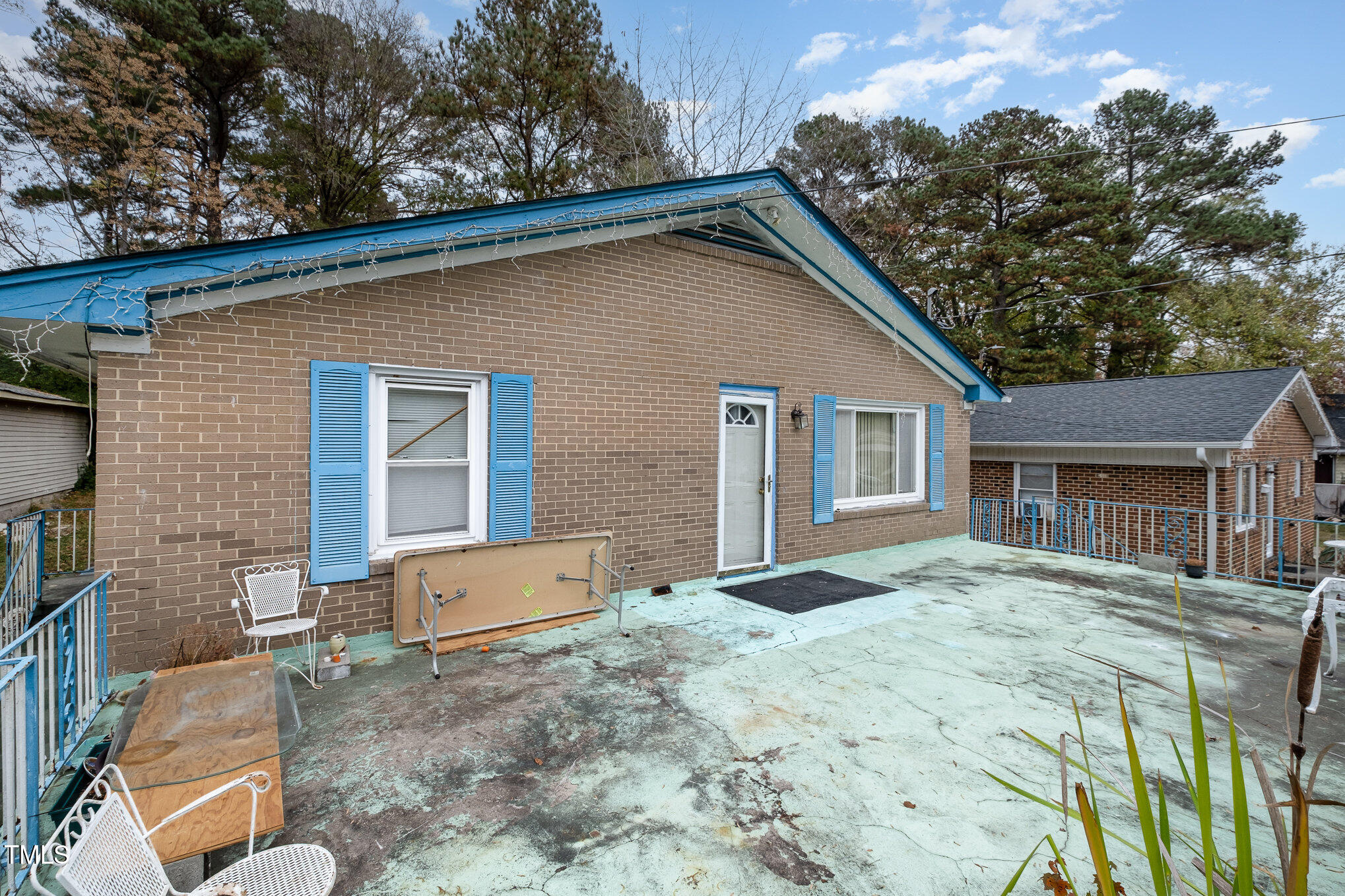 511 Elmira Avenue Property Photo 15