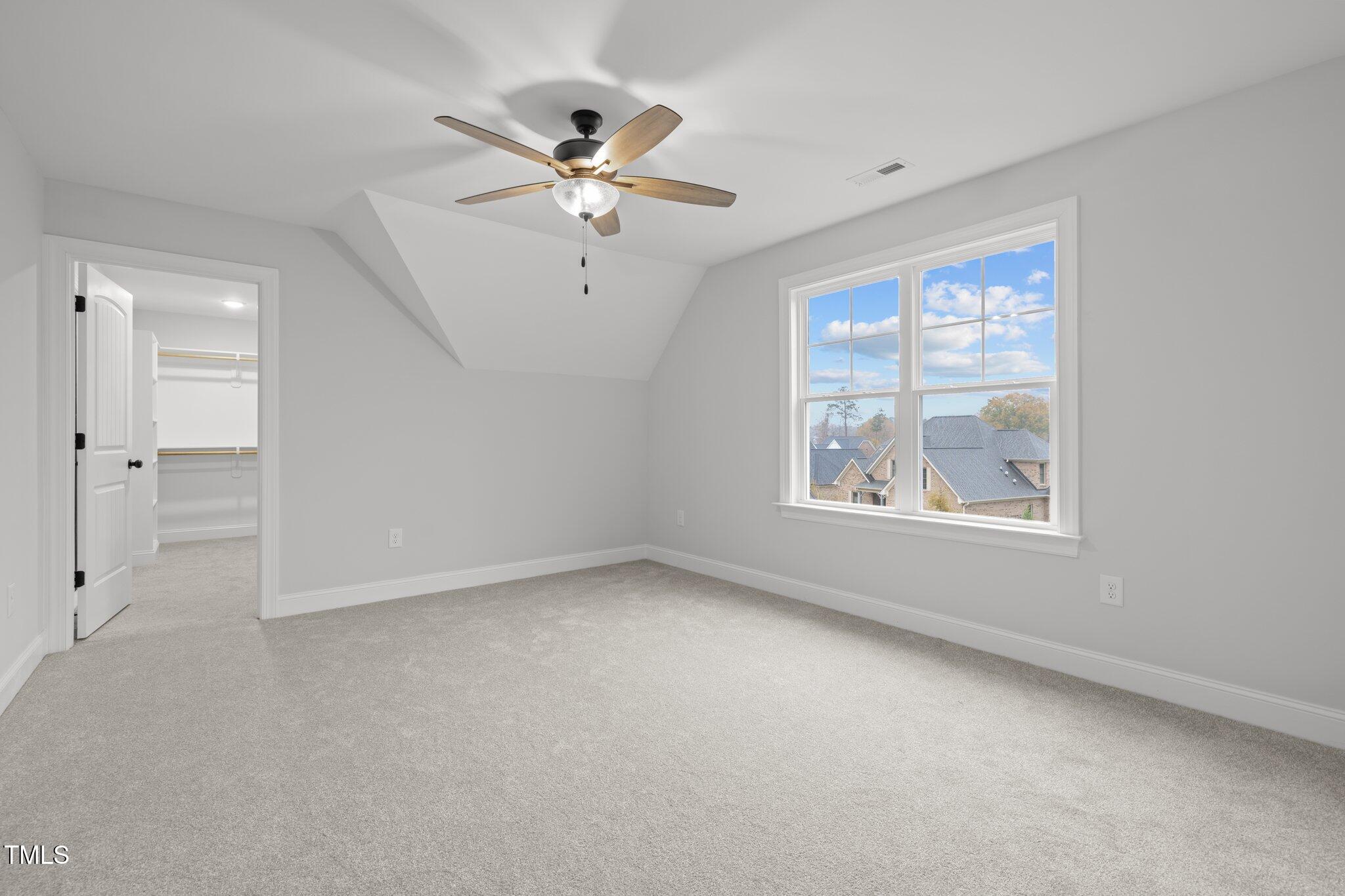 184 Dereham Lane Property Photo 34