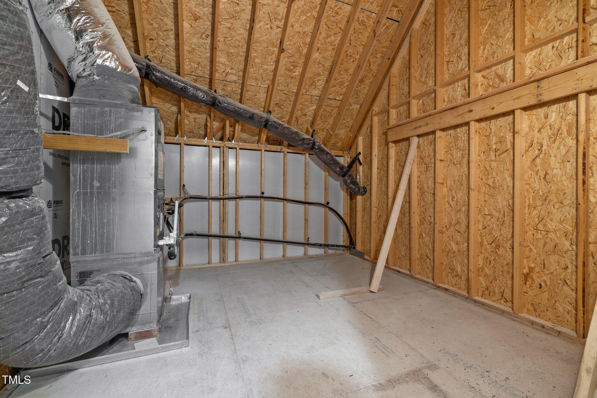 184 Dereham Lane Property Photo 38
