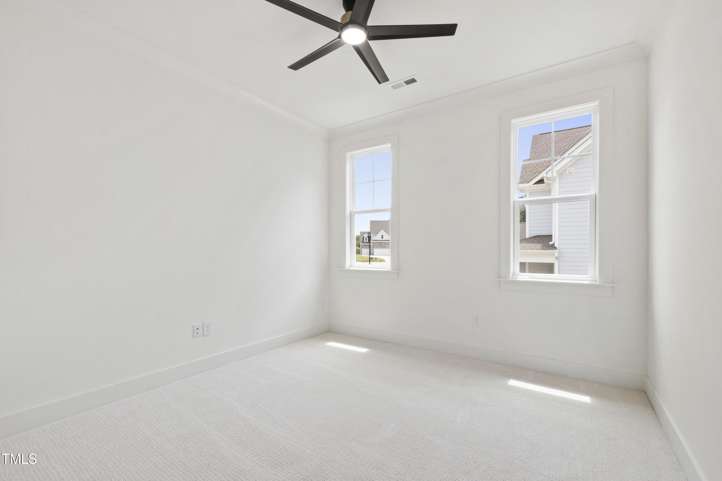 617 Darian Woods Drive Property Photo 42
