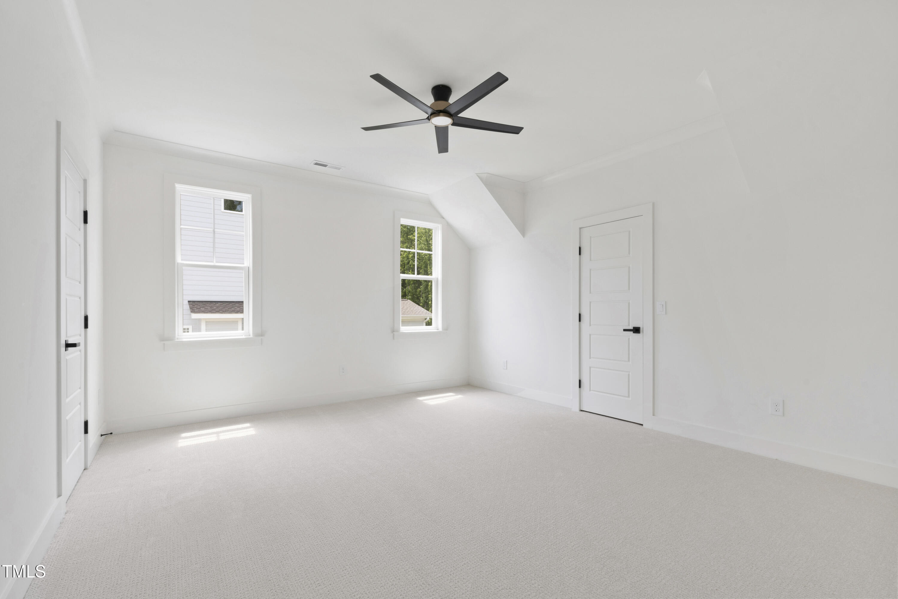 617 Darian Woods Drive Property Photo 47