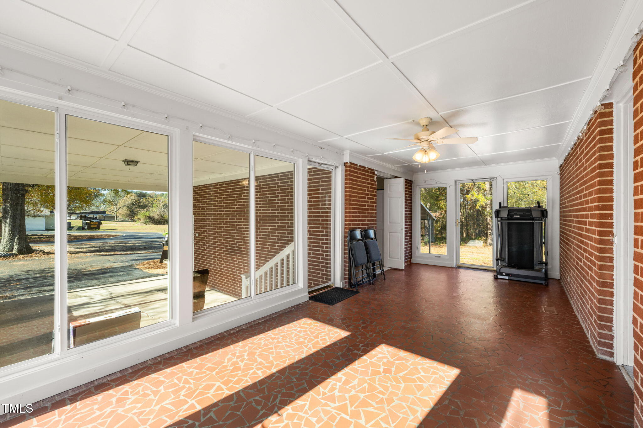 5813 Cheek Road Property Photo 22