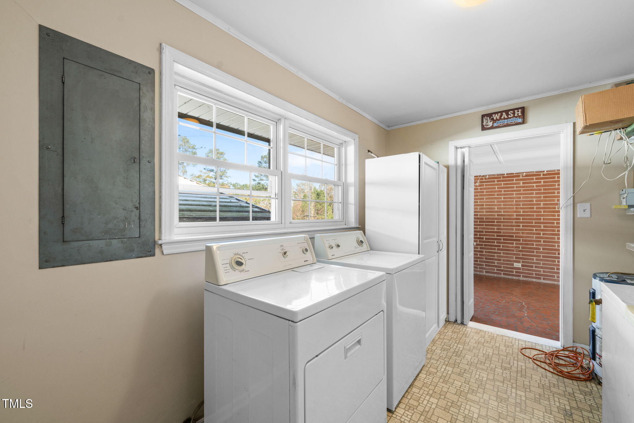 5813 Cheek Road Property Photo 24