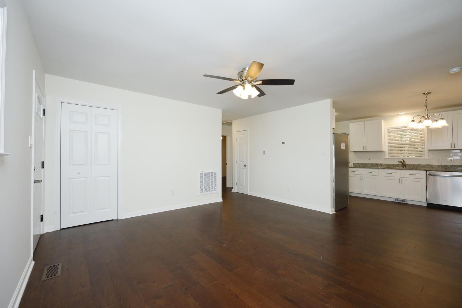 204 W Corbin Street Property Photo 8
