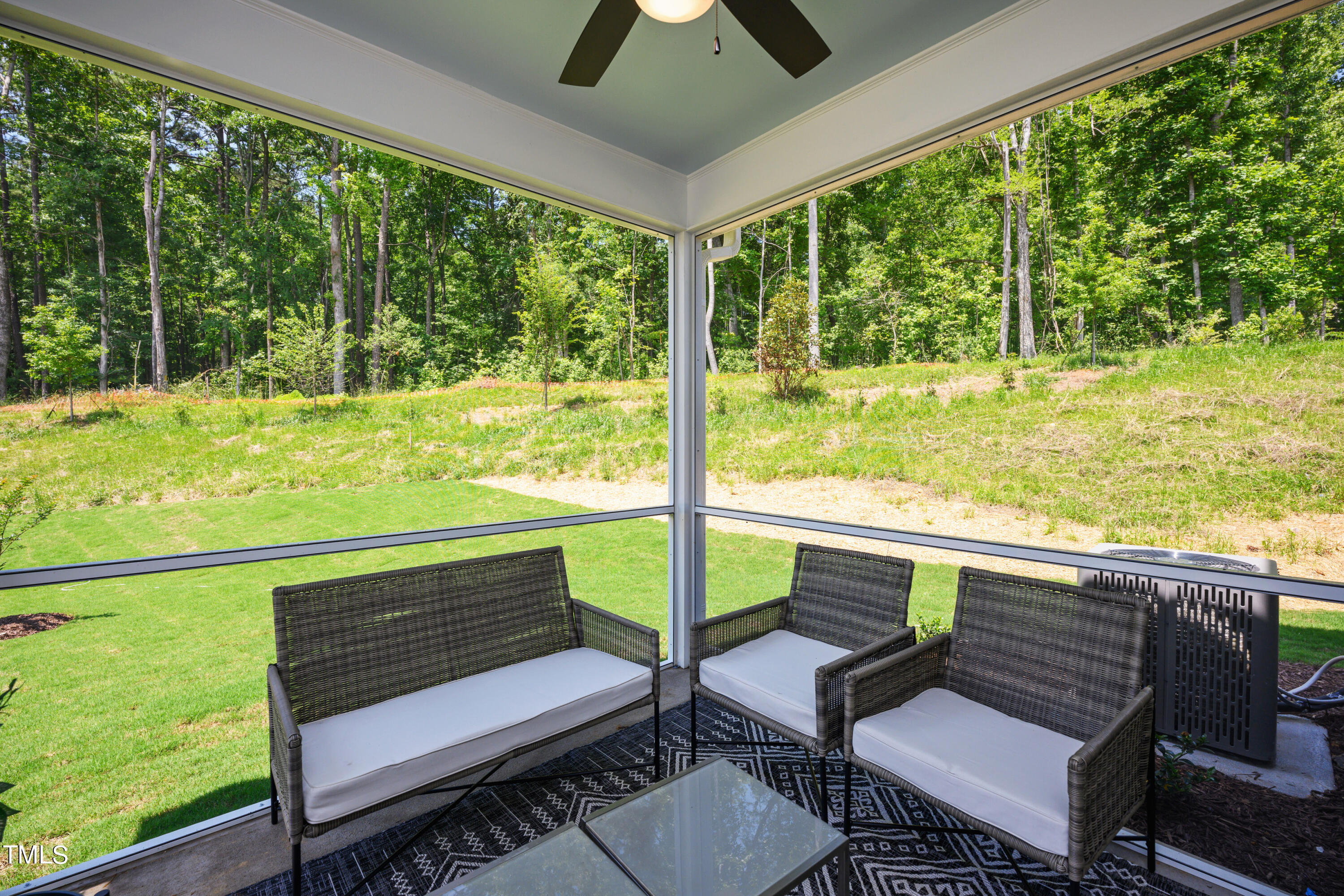 252 Beacon Drive Property Photo 5