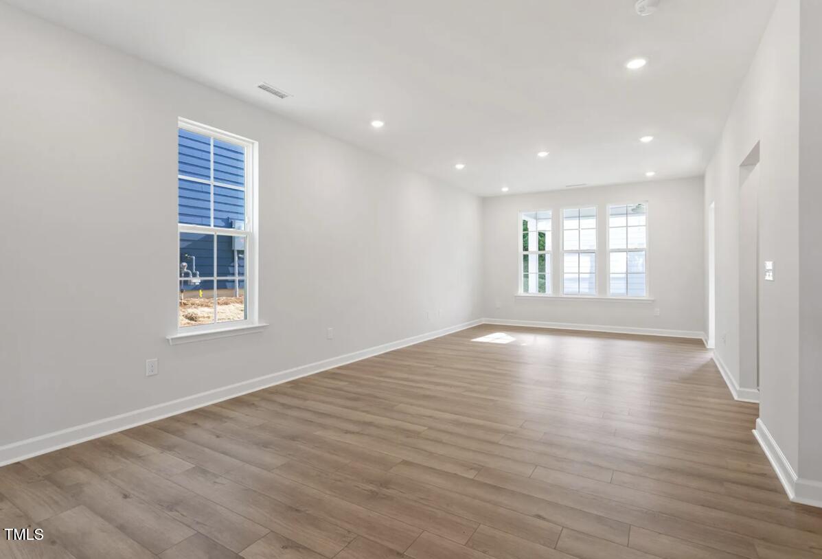 716 Georgias Landing Parkway # 12 Property Photo 6
