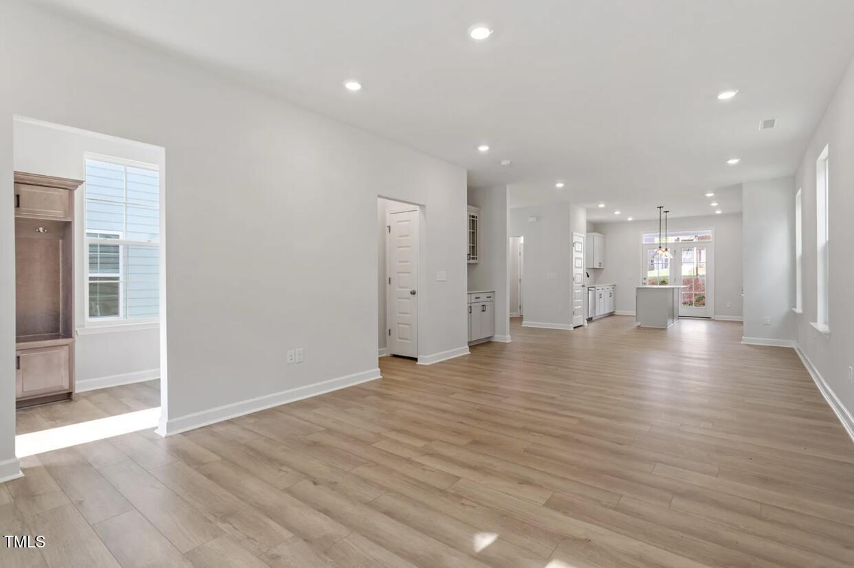 716 Georgias Landing Parkway # 12 Property Photo 8