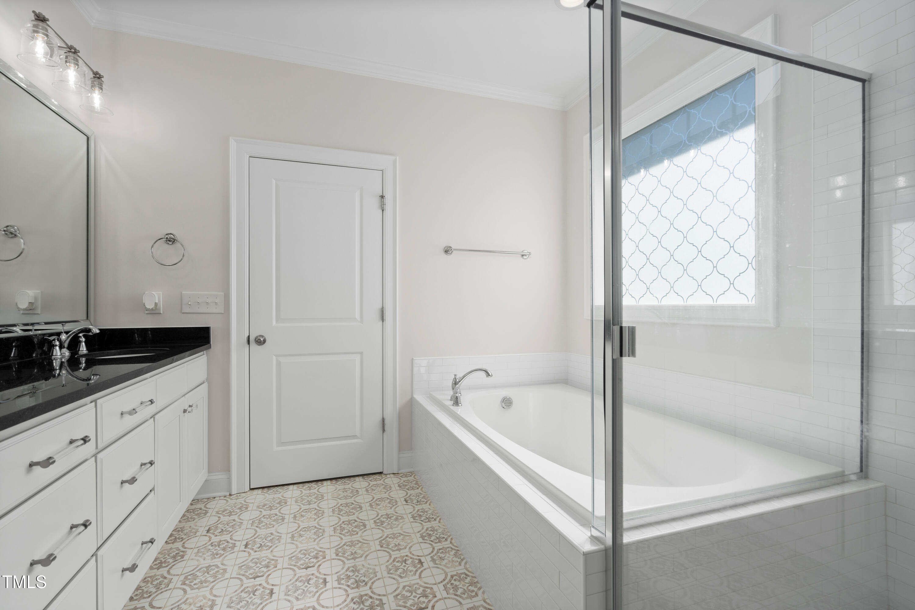 407 Eagle Court Property Photo 12