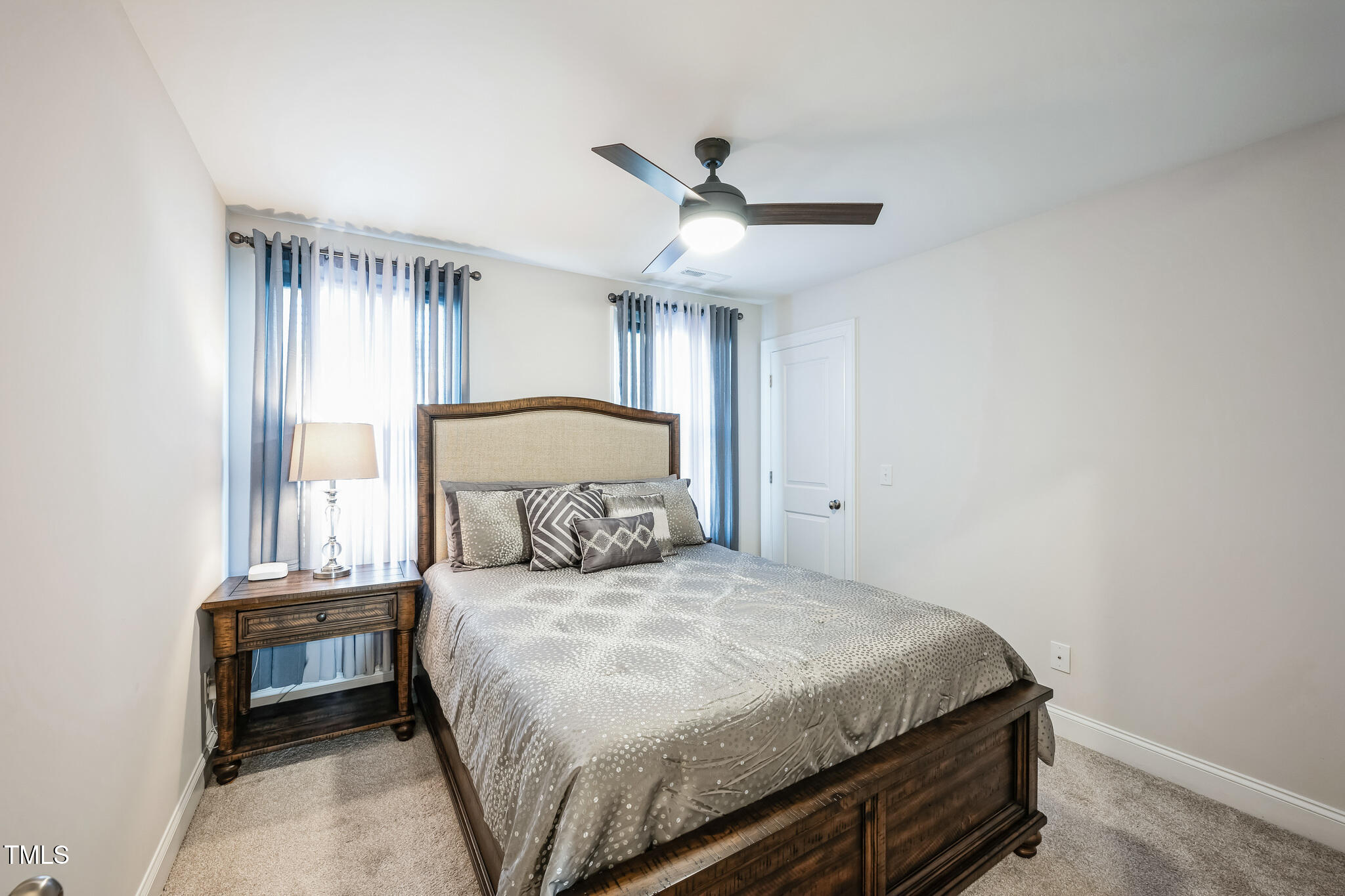 407 Eagle Court Property Photo 16