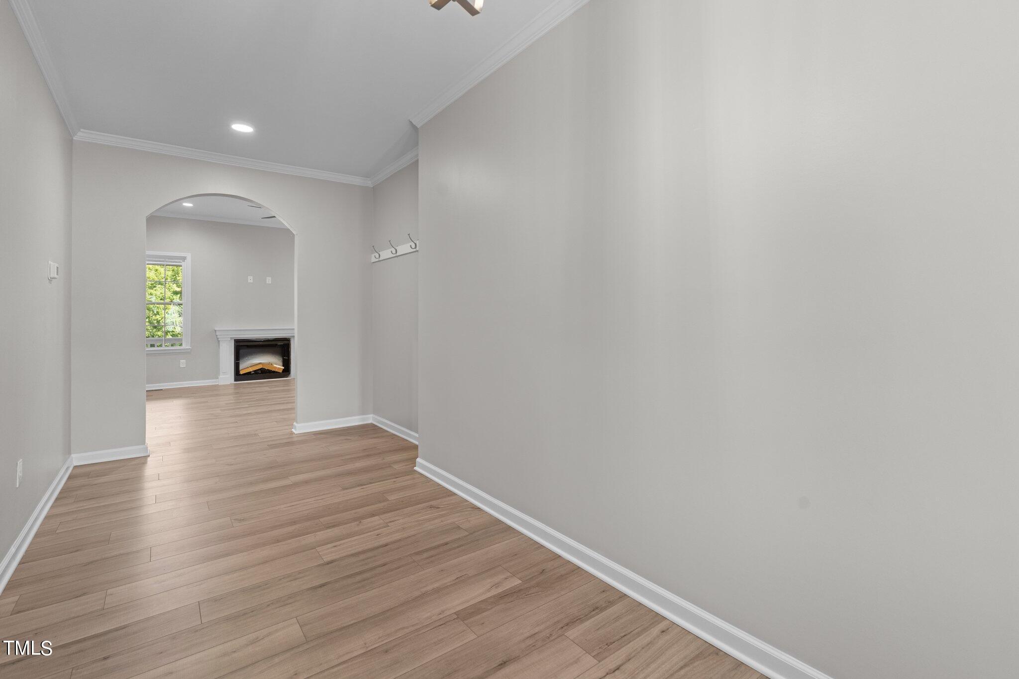 55 Sterling Drive Property Photo 3