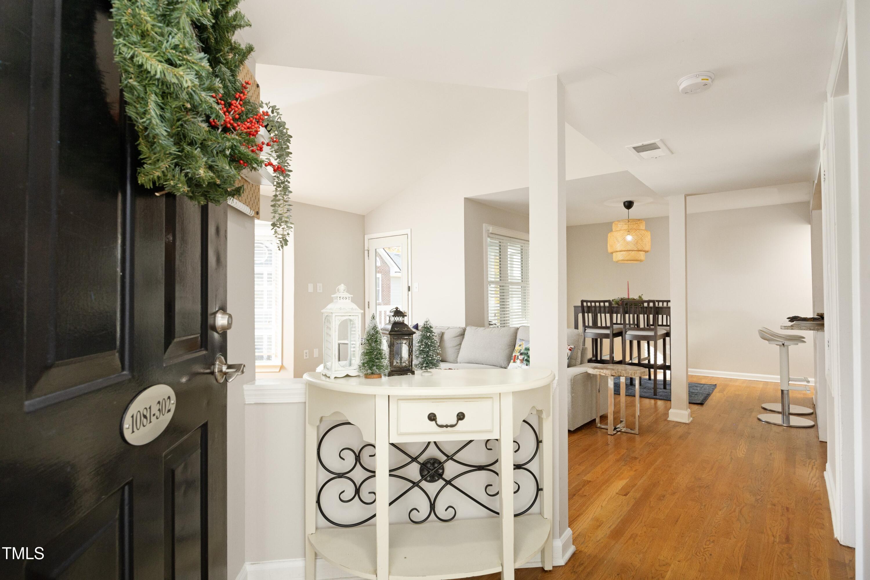 1081 Wirewood Drive # 302 Property Photo 6