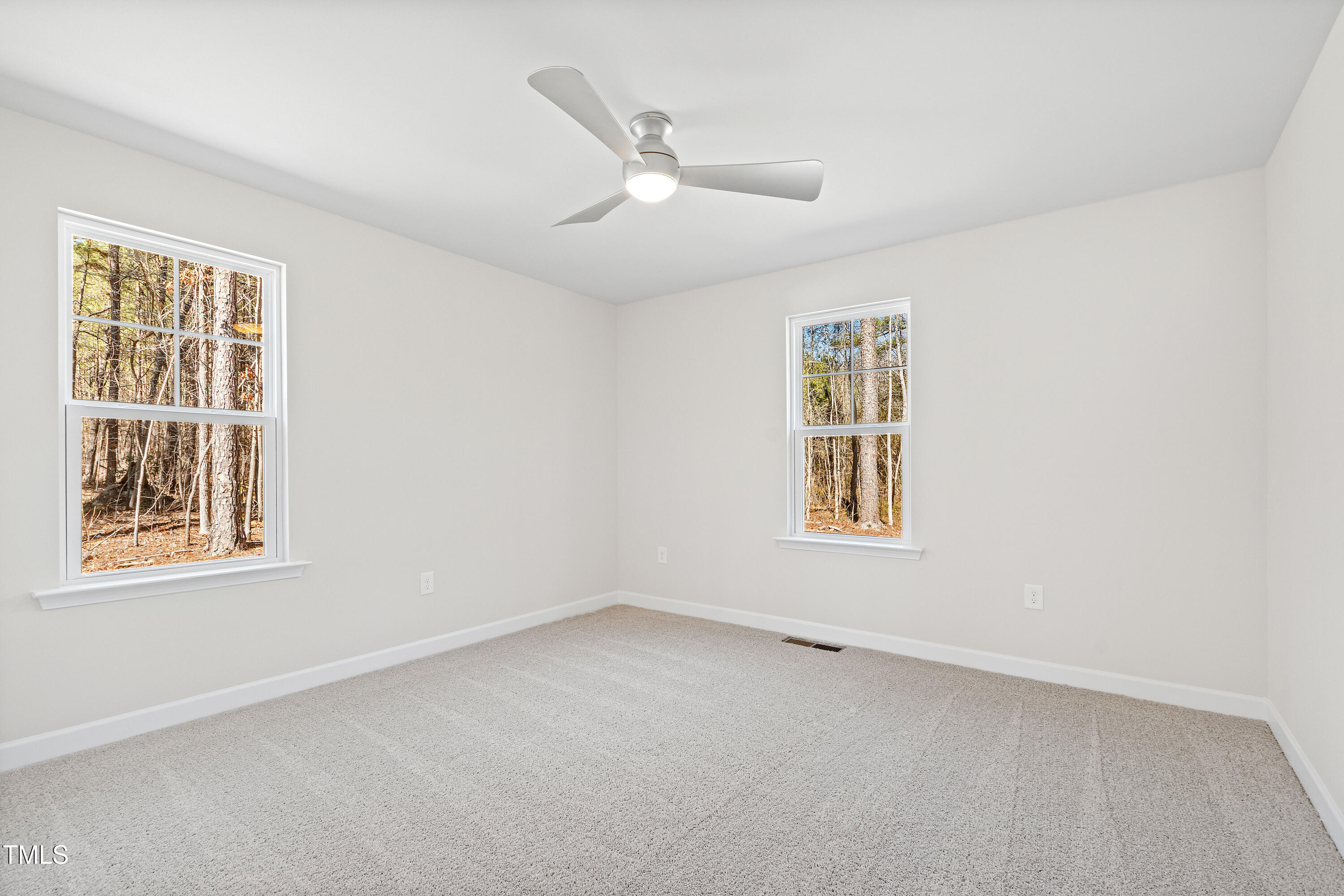 169 Running Deer Drive Property Photo 11