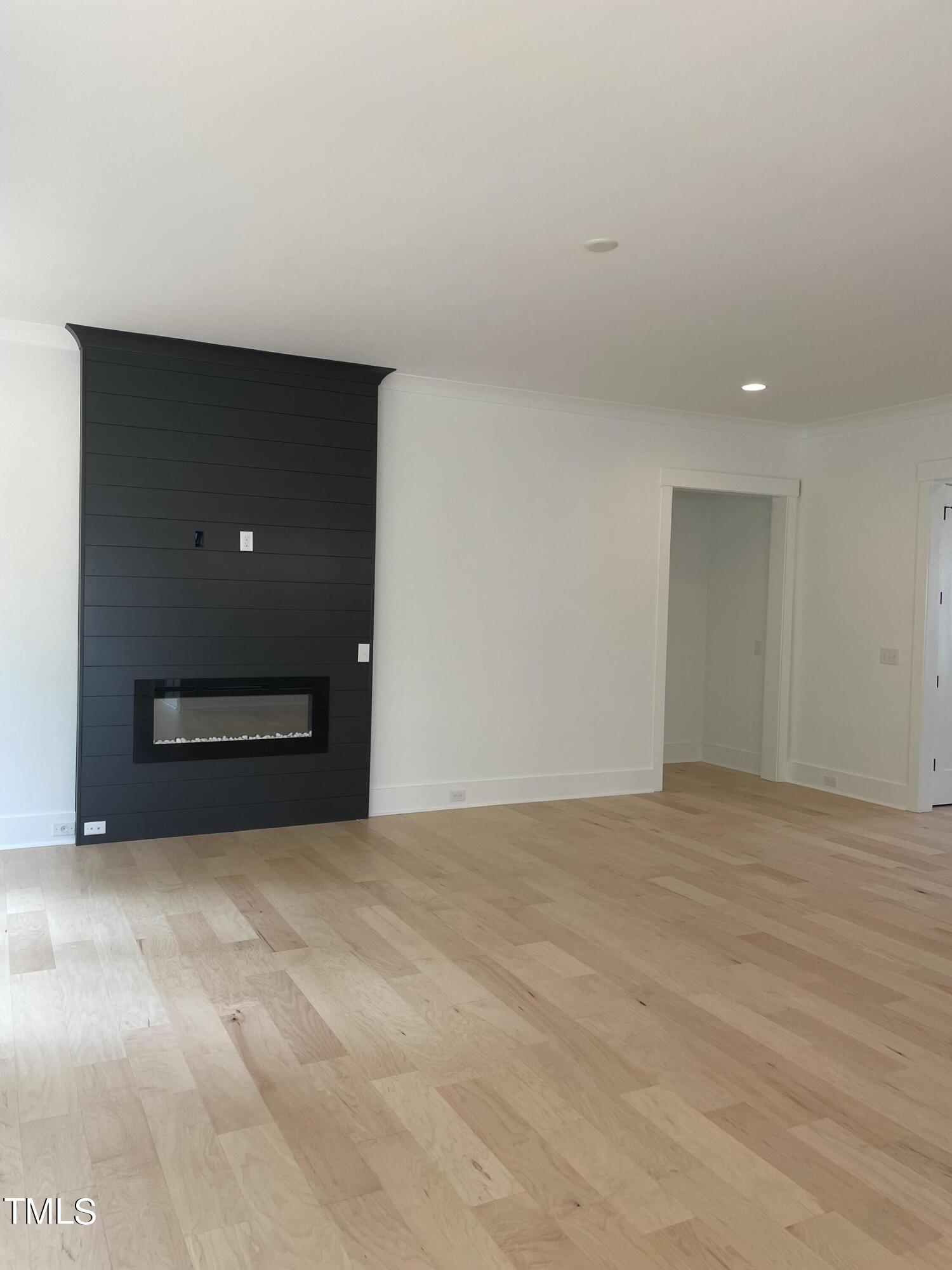 37 Sweet Meadow Lane Property Photo 6