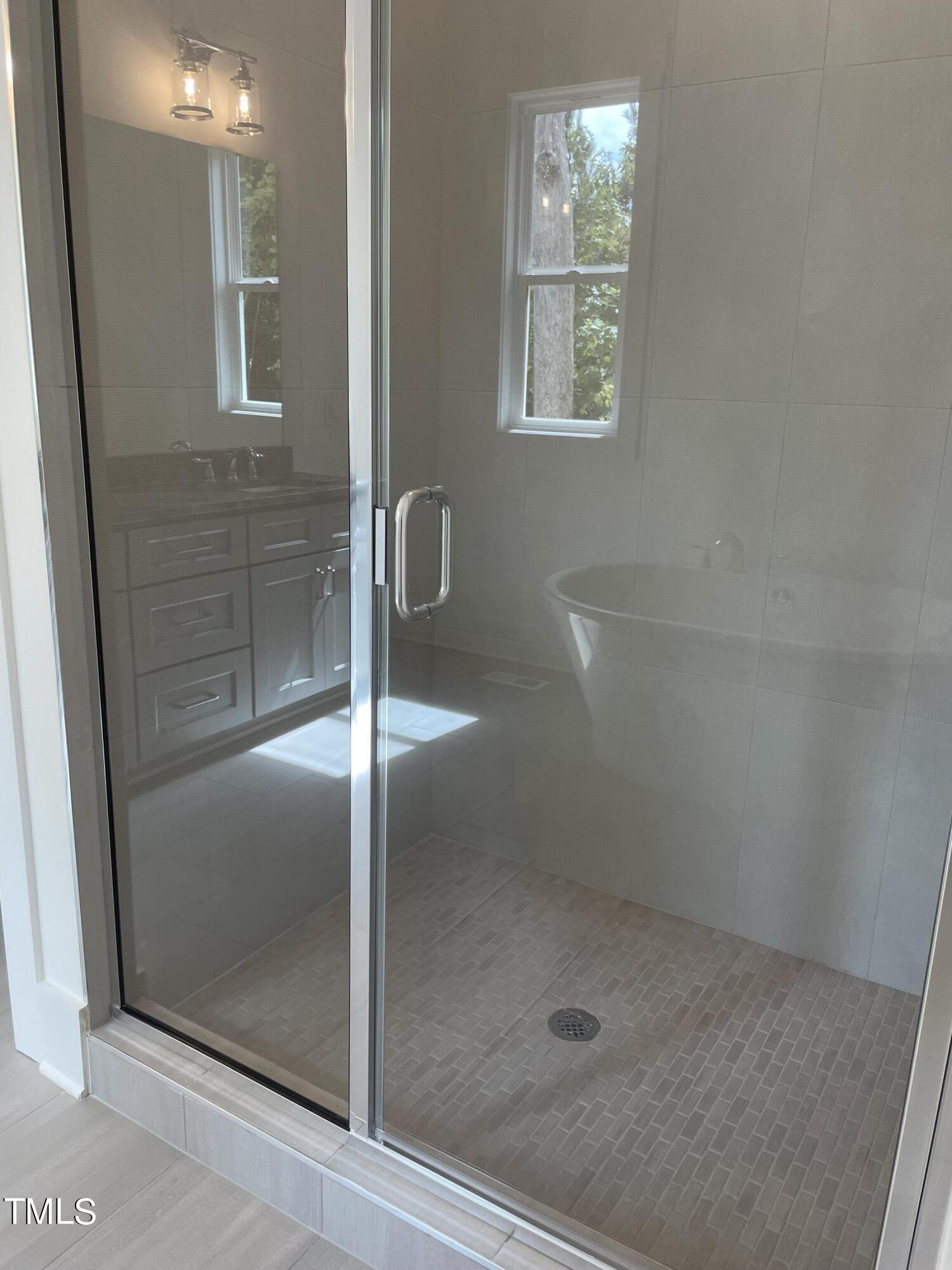 37 Sweet Meadow Lane Property Photo 10