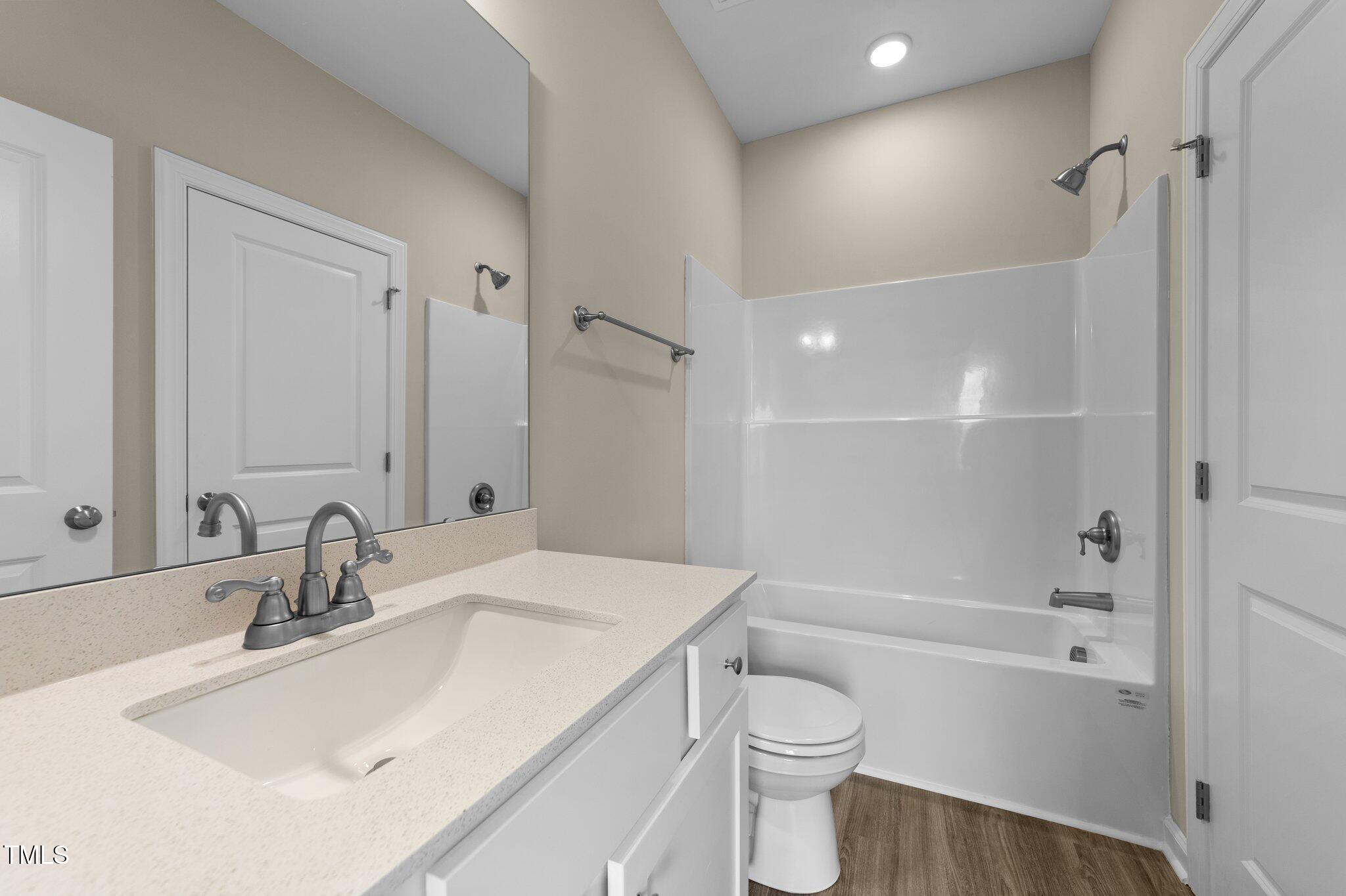 9133 Phoenix Court Property Photo 21