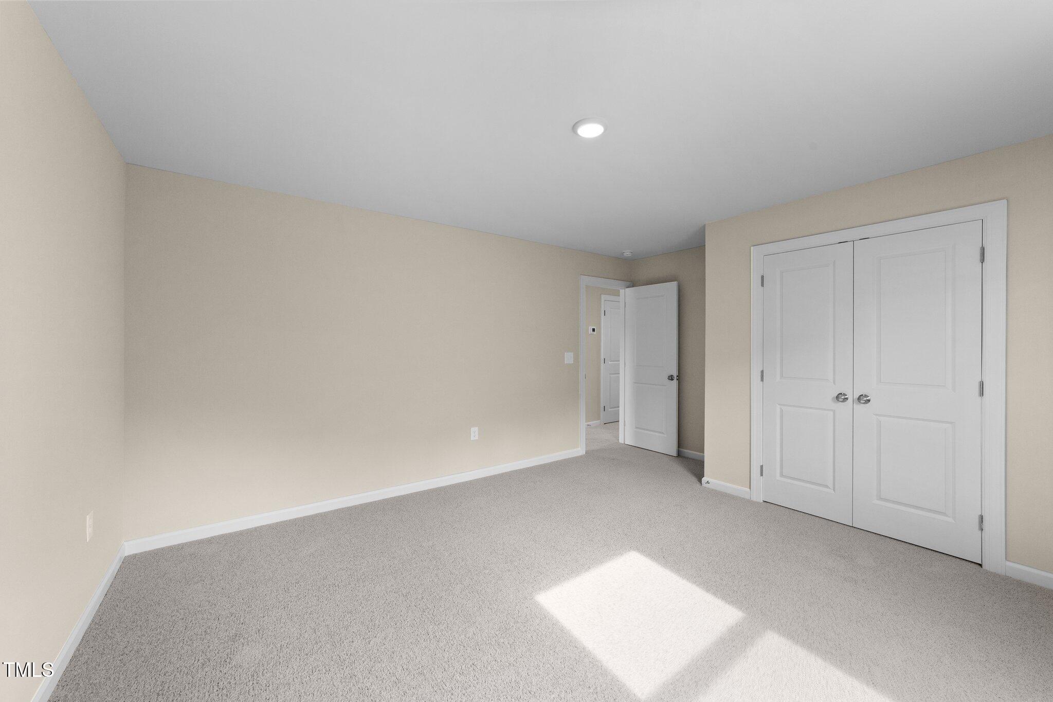 9133 Phoenix Court Property Photo 25