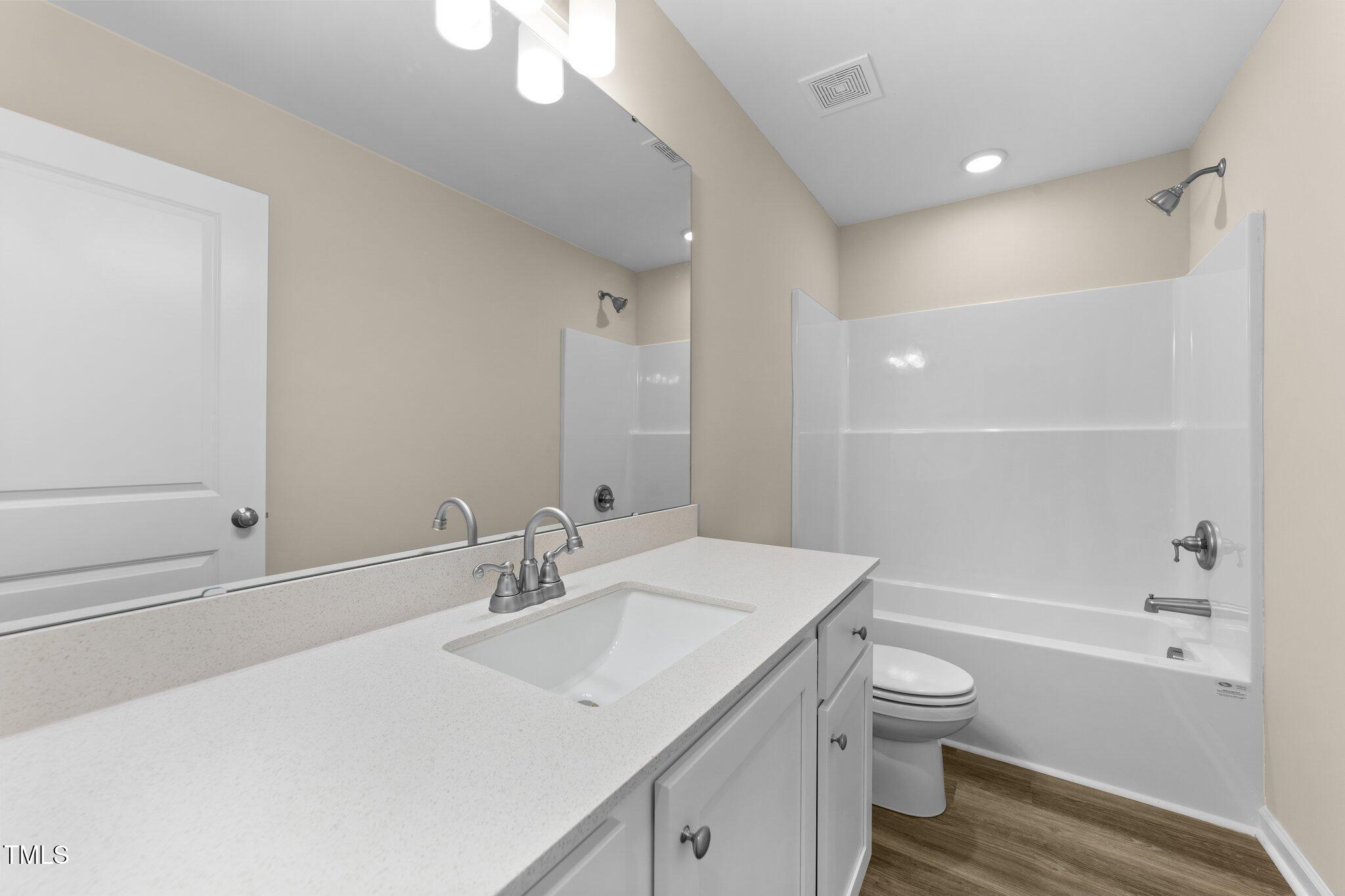 9133 Phoenix Court Property Photo 26