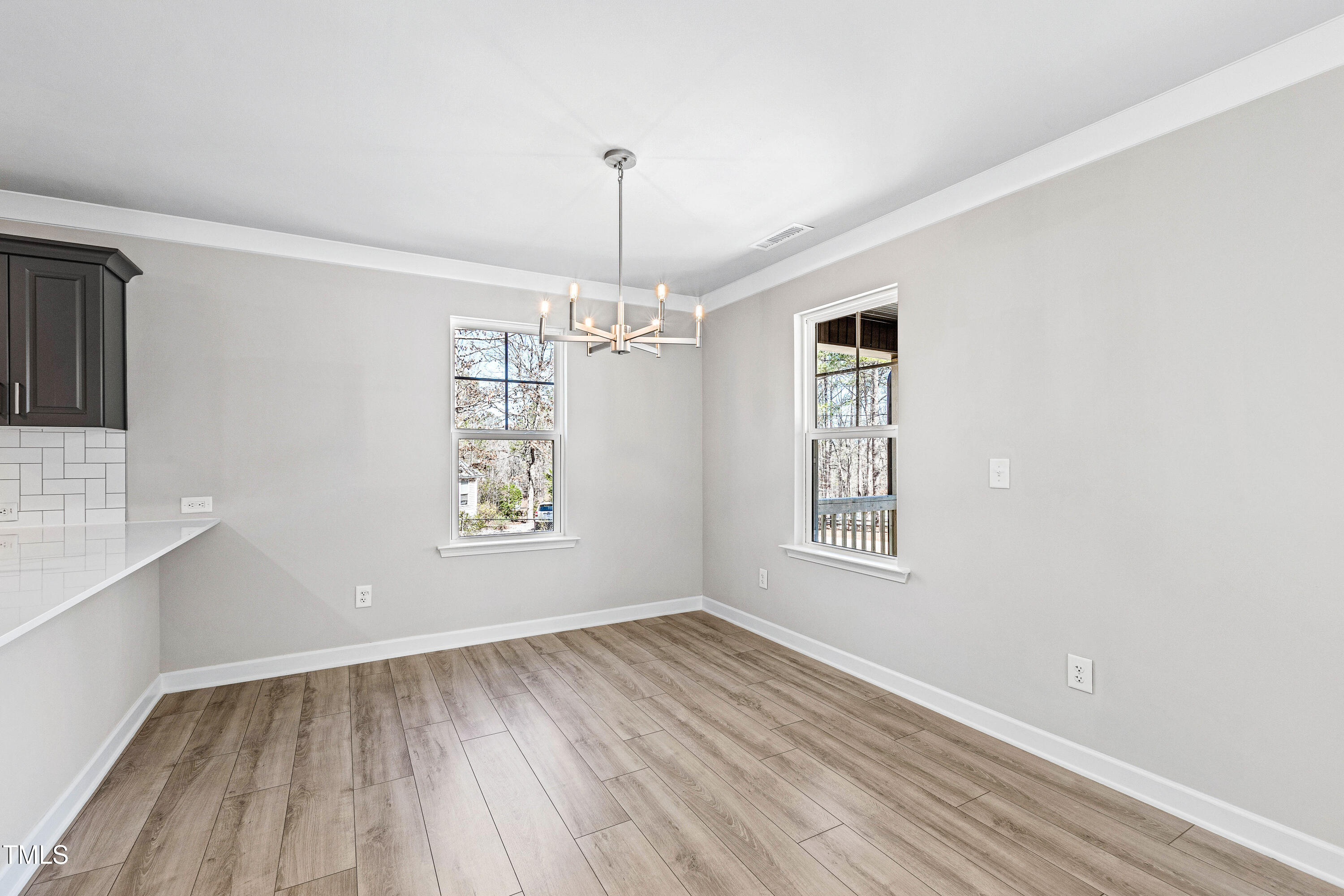 109 Lone Star Drive Property Photo 8